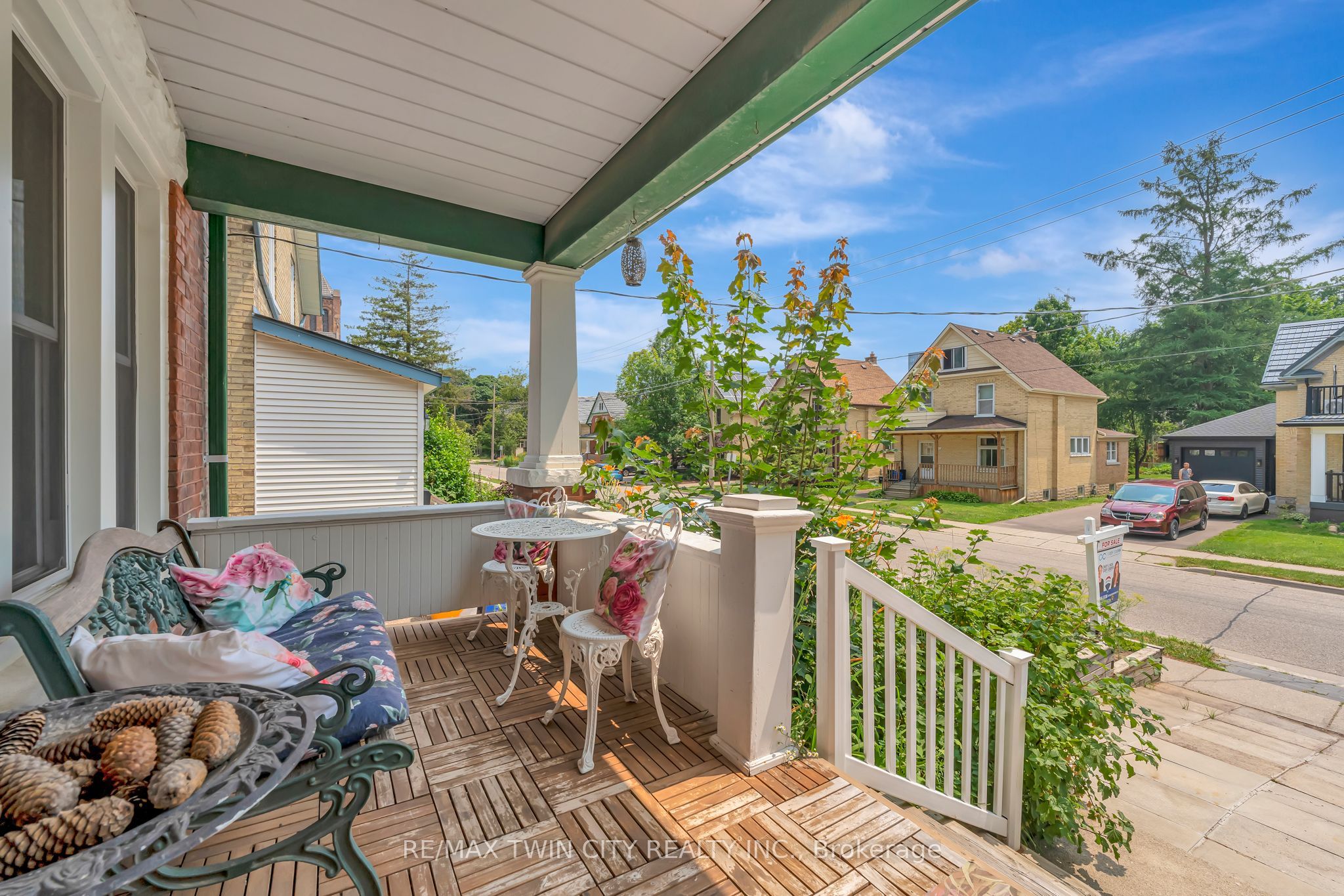 42 Shanley Street, Waterloo, ON N2H 4N9 photo 4