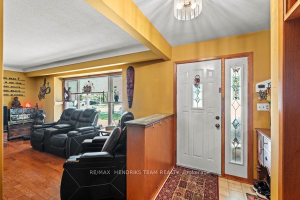 33 Meadowbrook Crescent, St. Catharines, ON L2M 7G8 photo 5