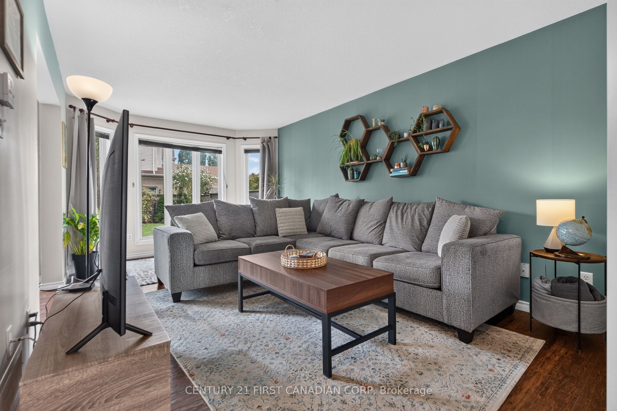 1318 BLACKMAPLE Drive, London East, ON N5Y 5V4 photo 4
