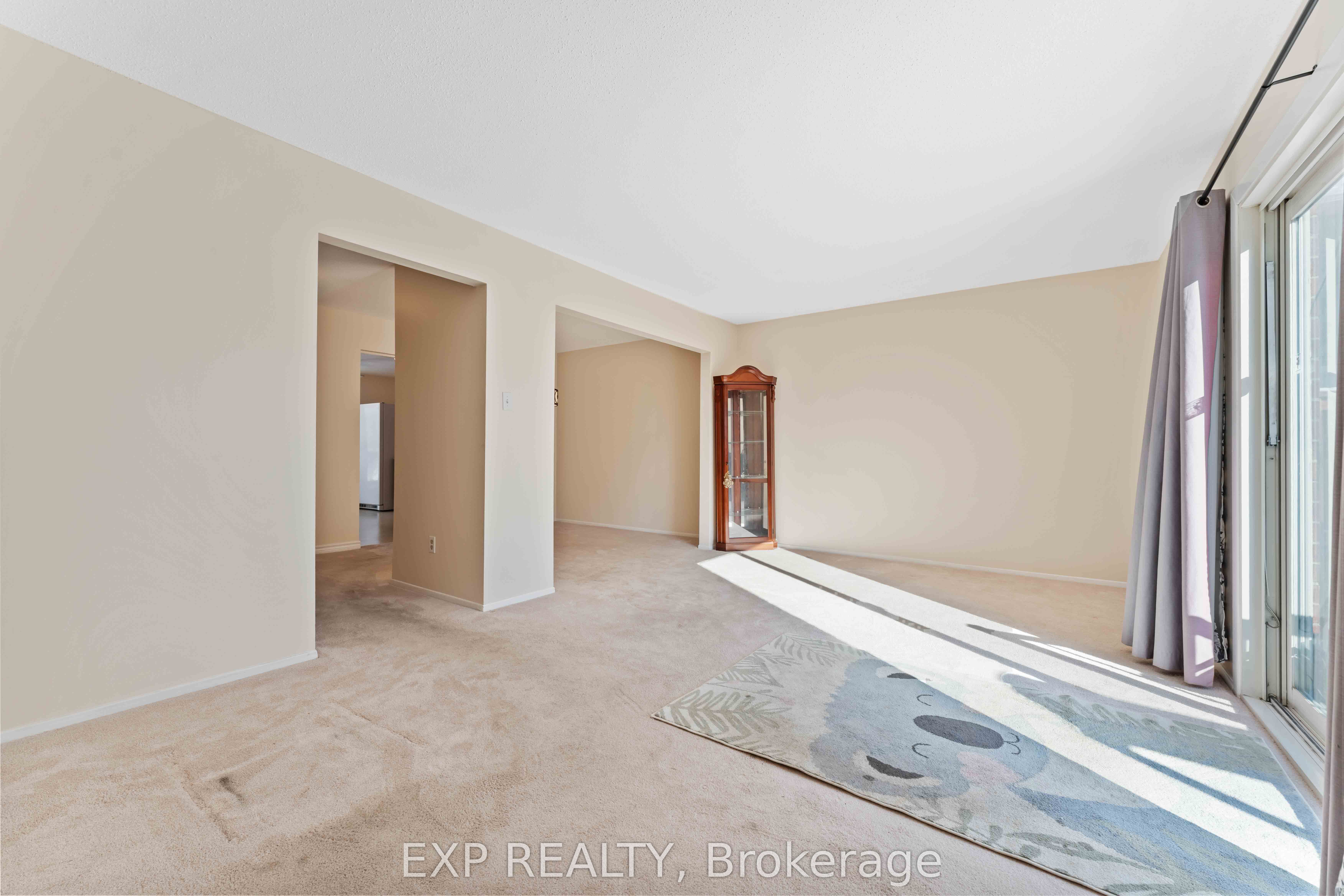 820 CAHILL Drive W 38, Hunt Club - Windsor Park Village and Area, ON K1V 9K4 photo 4