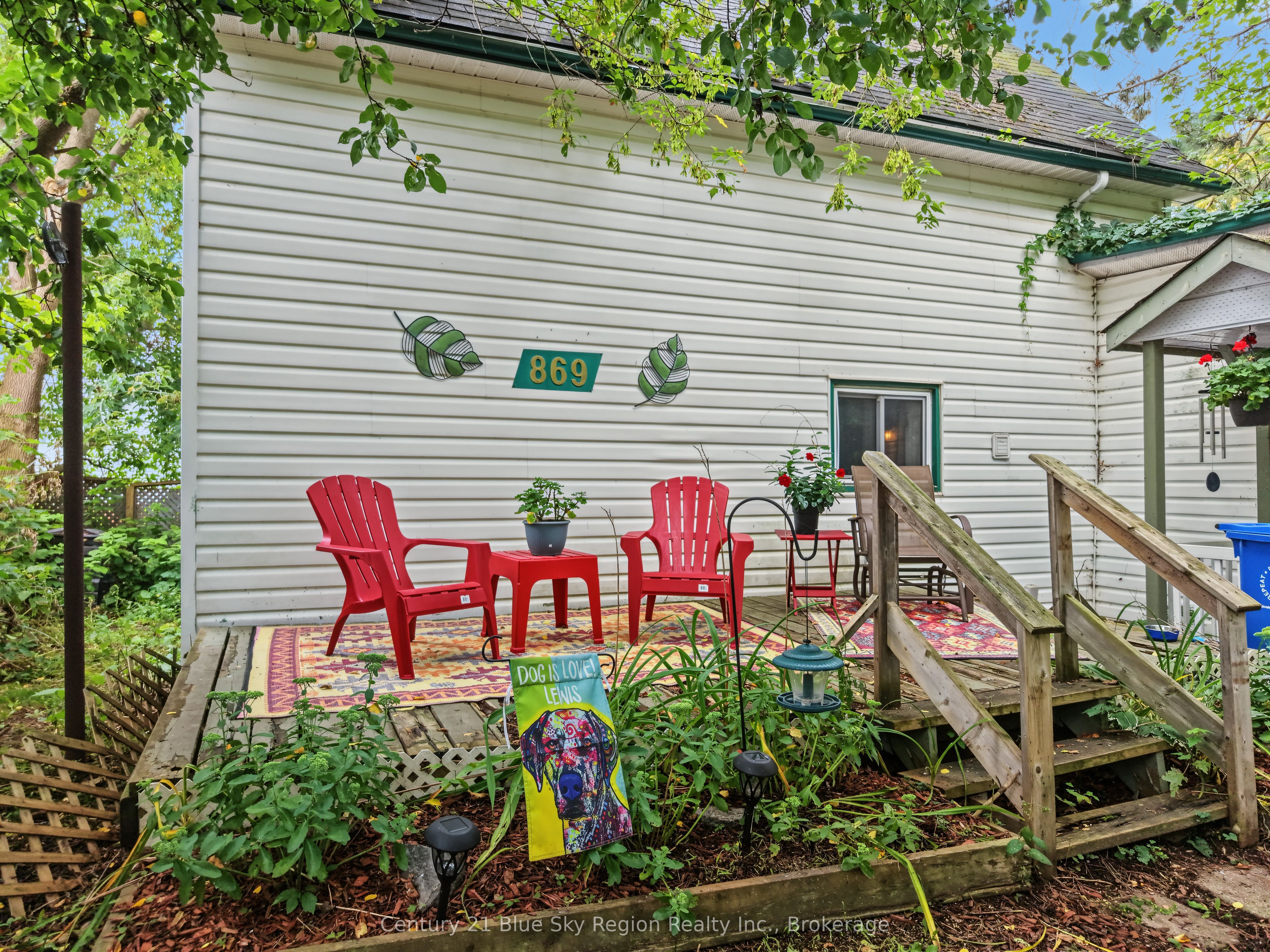 869 FERGUSON Street, North Bay, ON P1B 1Y9 photo 2