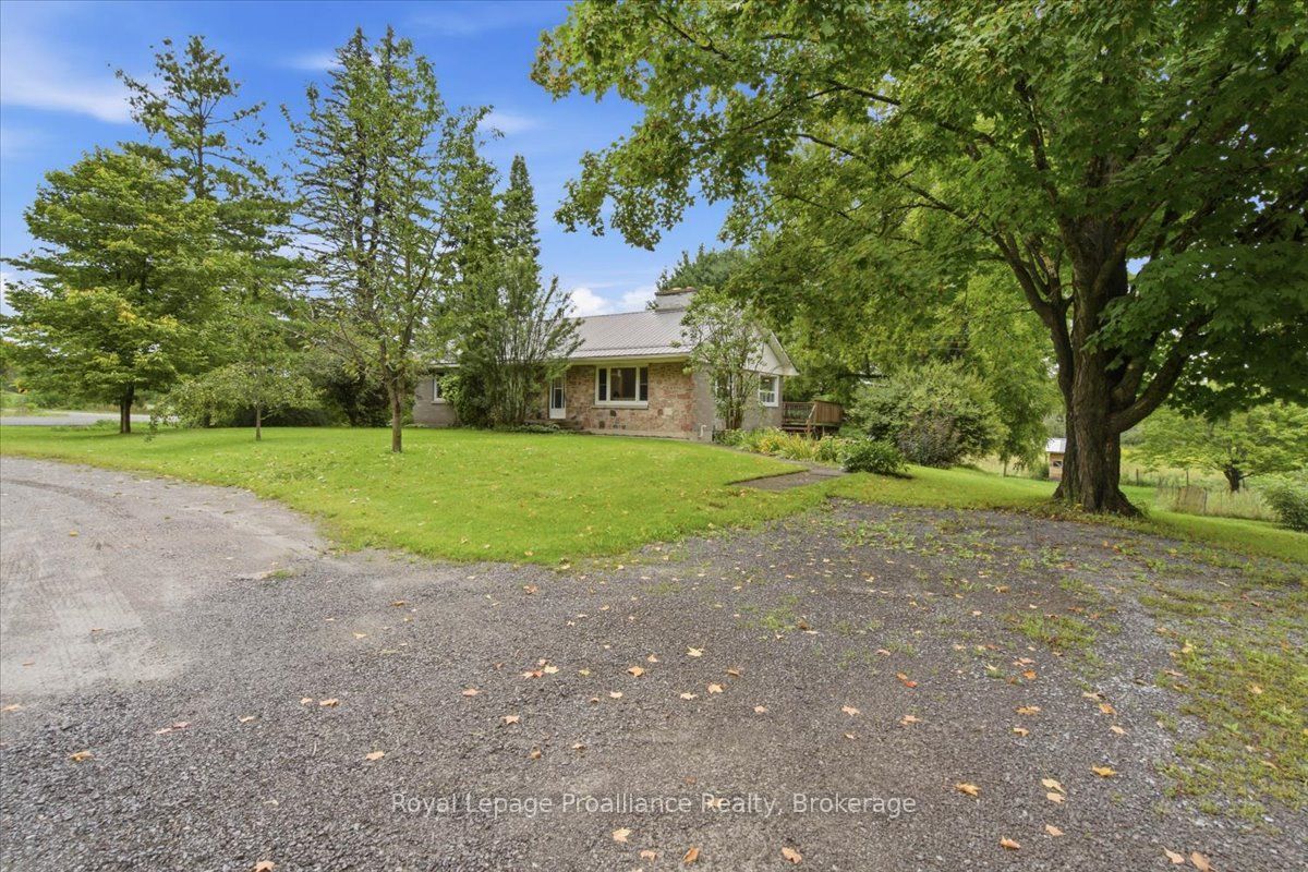 224 Zion Road, Belleville, ON K0K 3E0