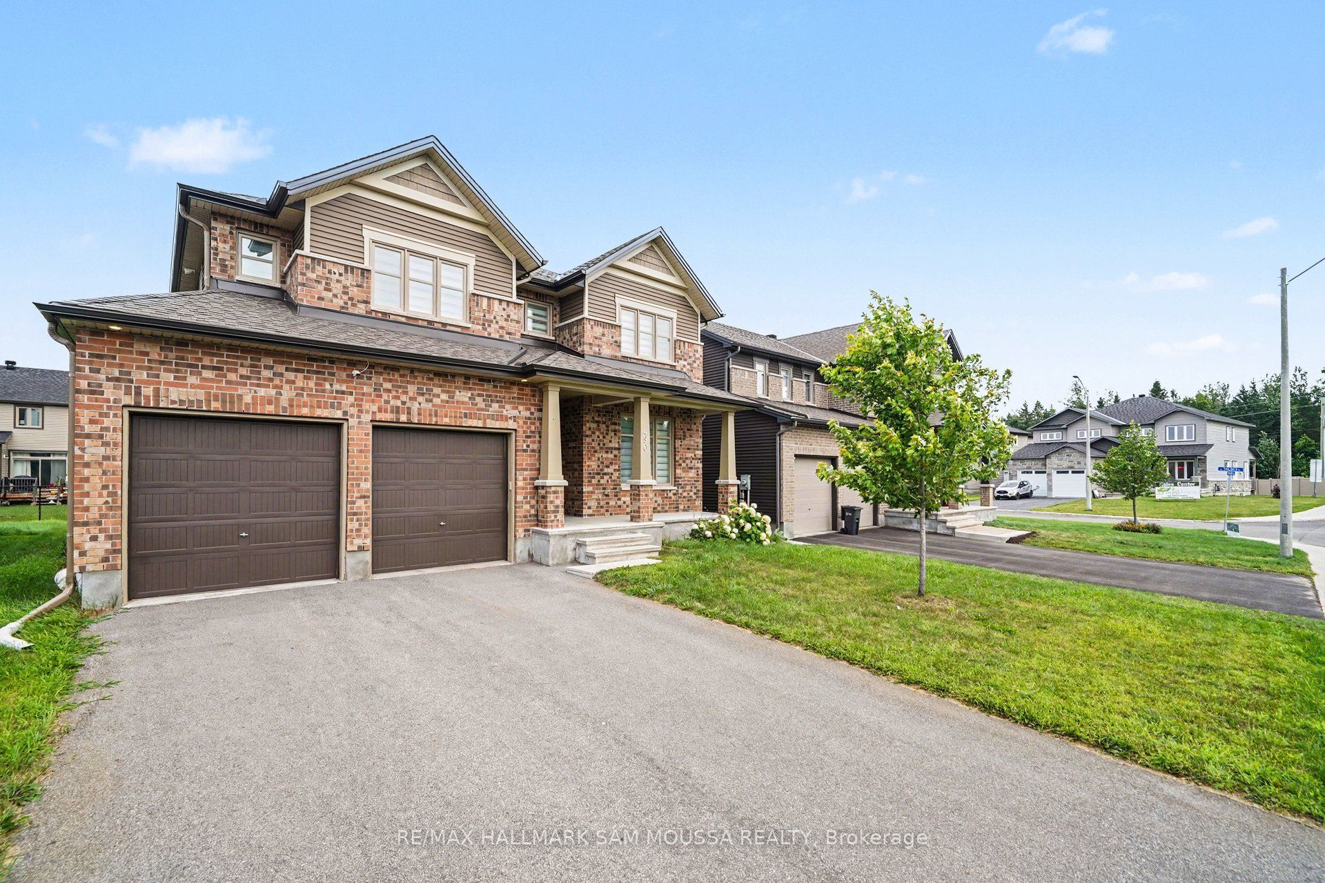 490 Central Park Boulevard, Russell, ON K4R 0C7 photo 3