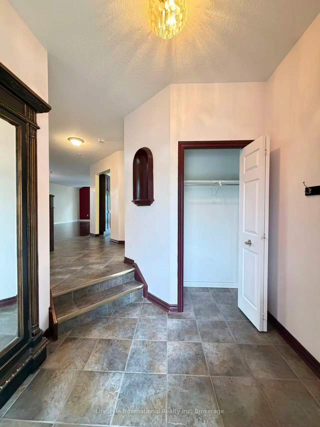 16 Lynch Circle Main Unit, Guelph, ON N1L 1R5 photo 3