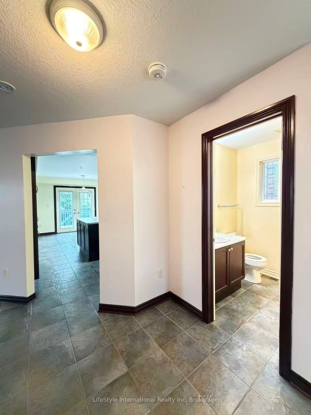 16 Lynch Circle Main Unit, Guelph, ON N1L 1R5 photo 5