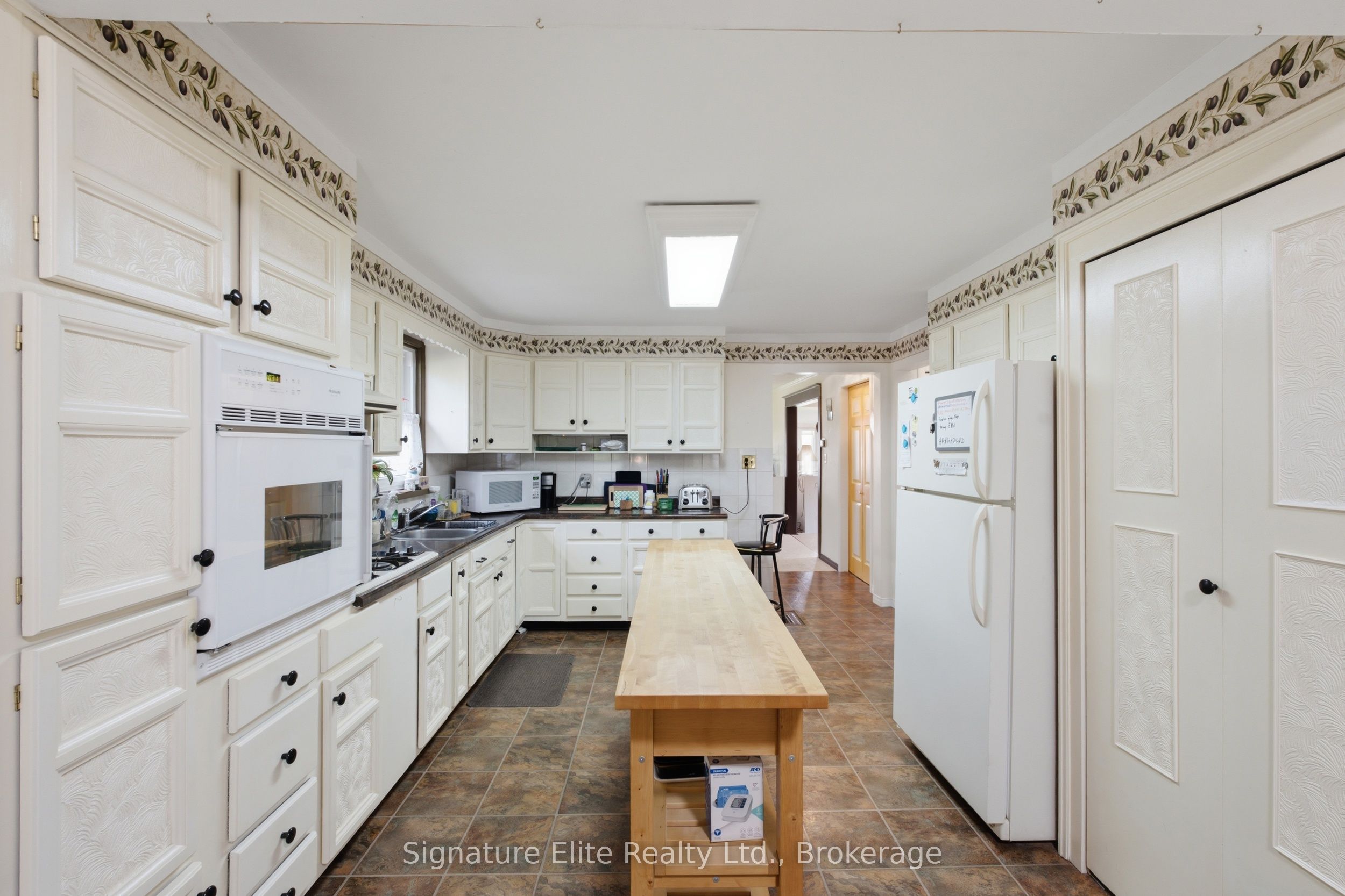 62 Ramey Avenue, Port Colborne, ON L3K 2L4 photo 3
