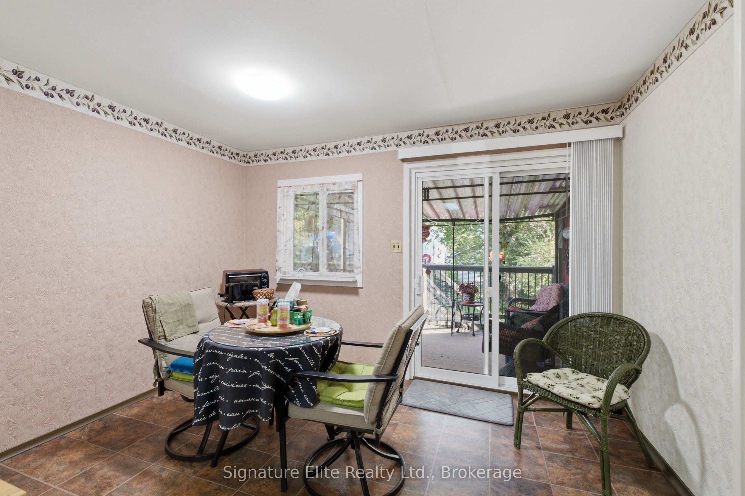 62 Ramey Avenue, Port Colborne, ON L3K 2L4 photo 4