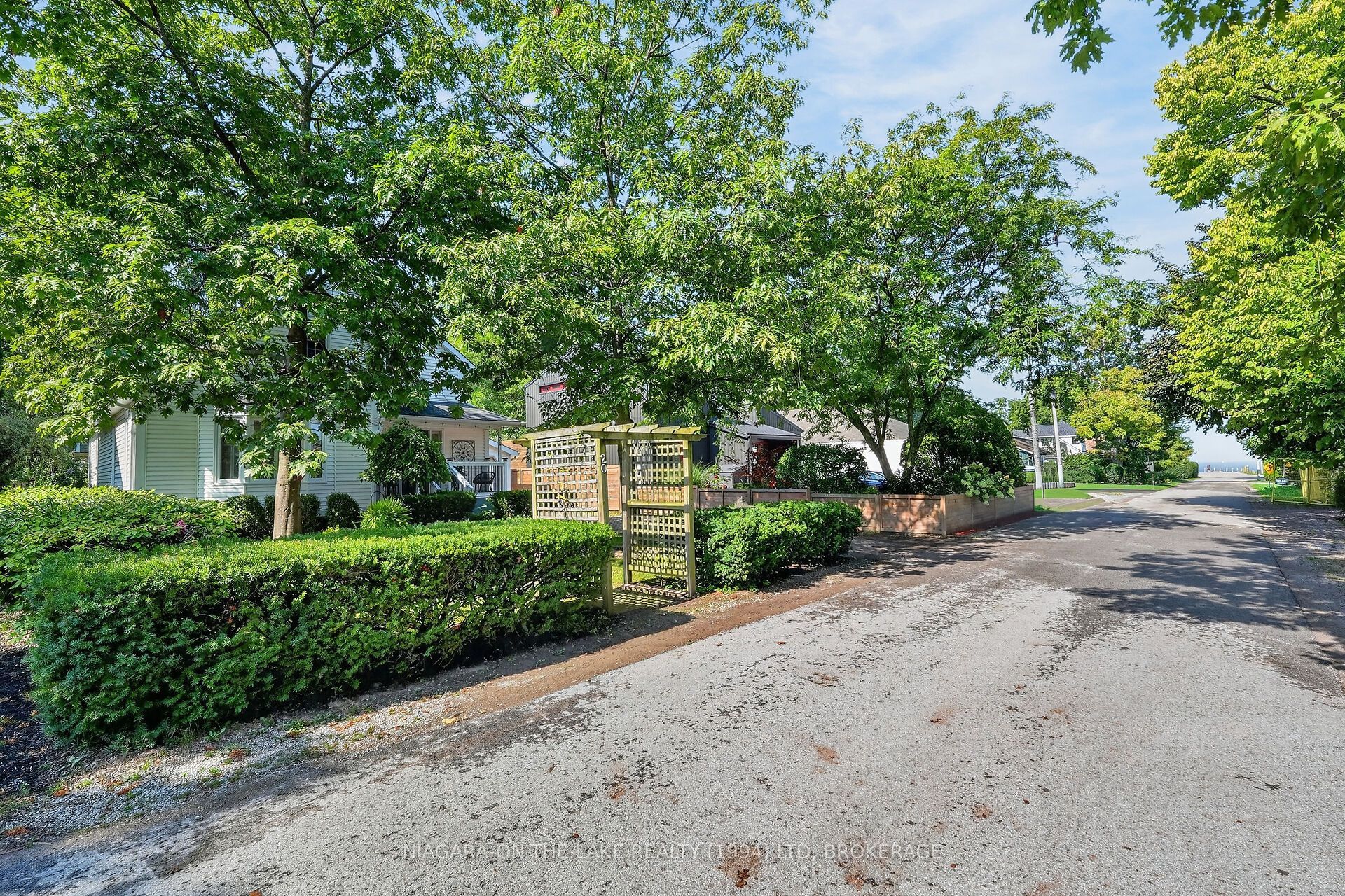 20 Vincent Avenue, Niagara-on-the-Lake, ON L0S 1J0 photo 2