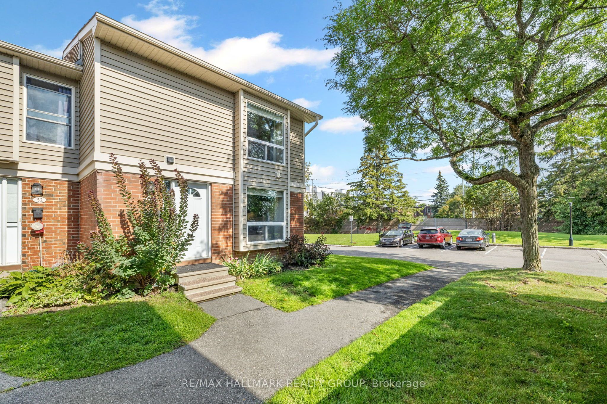 840 Cahill Drive W 31, Hunt Club - Windsor Park Village and Area, ON K1V 9K5 photo 2