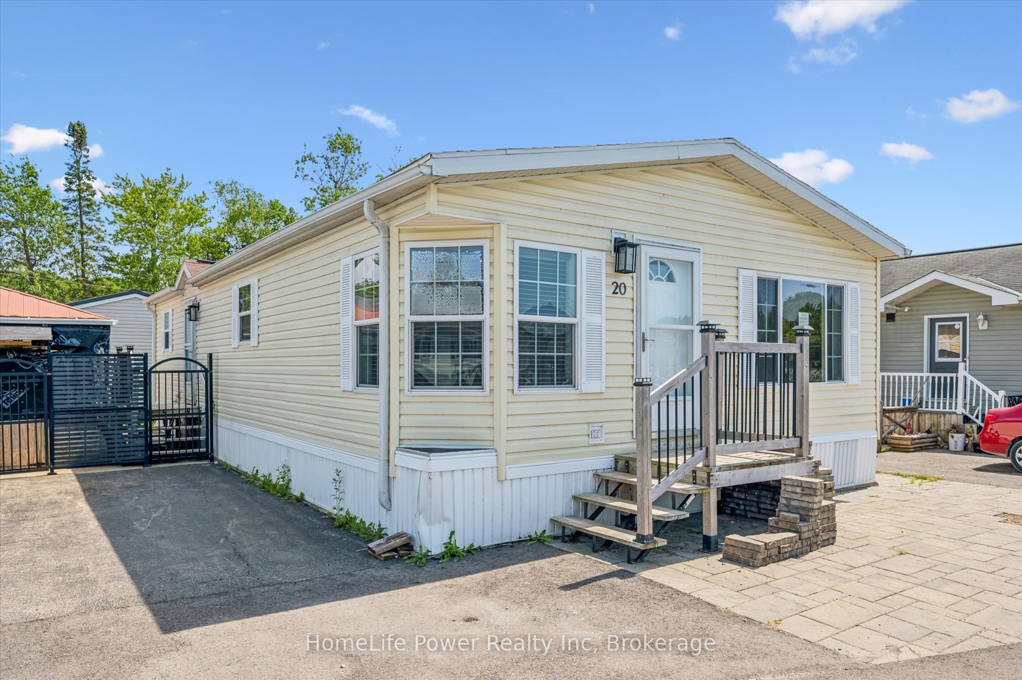 20 Elm Street, Puslinch, ON N0B 2J0 photo 2