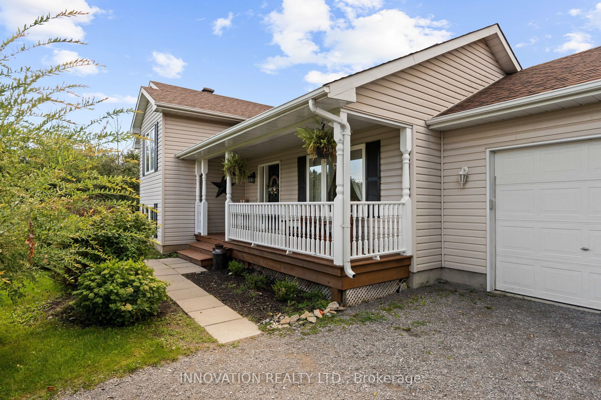 281 Greystone Crescent, Mississippi Mills, ON K0A 1A0 photo 4