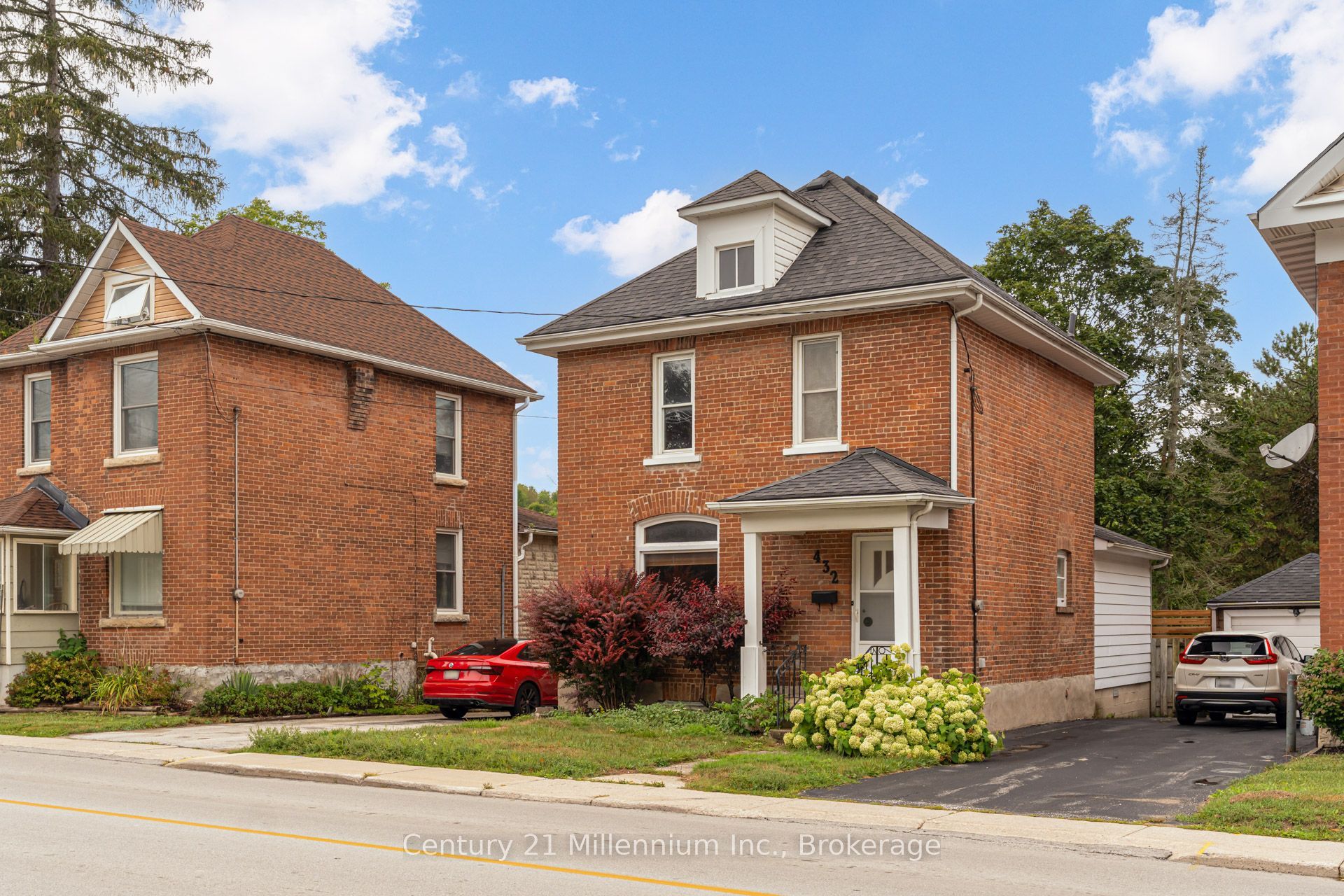 432 14th Street W, Owen Sound, ON N4K 3Y2 photo 2