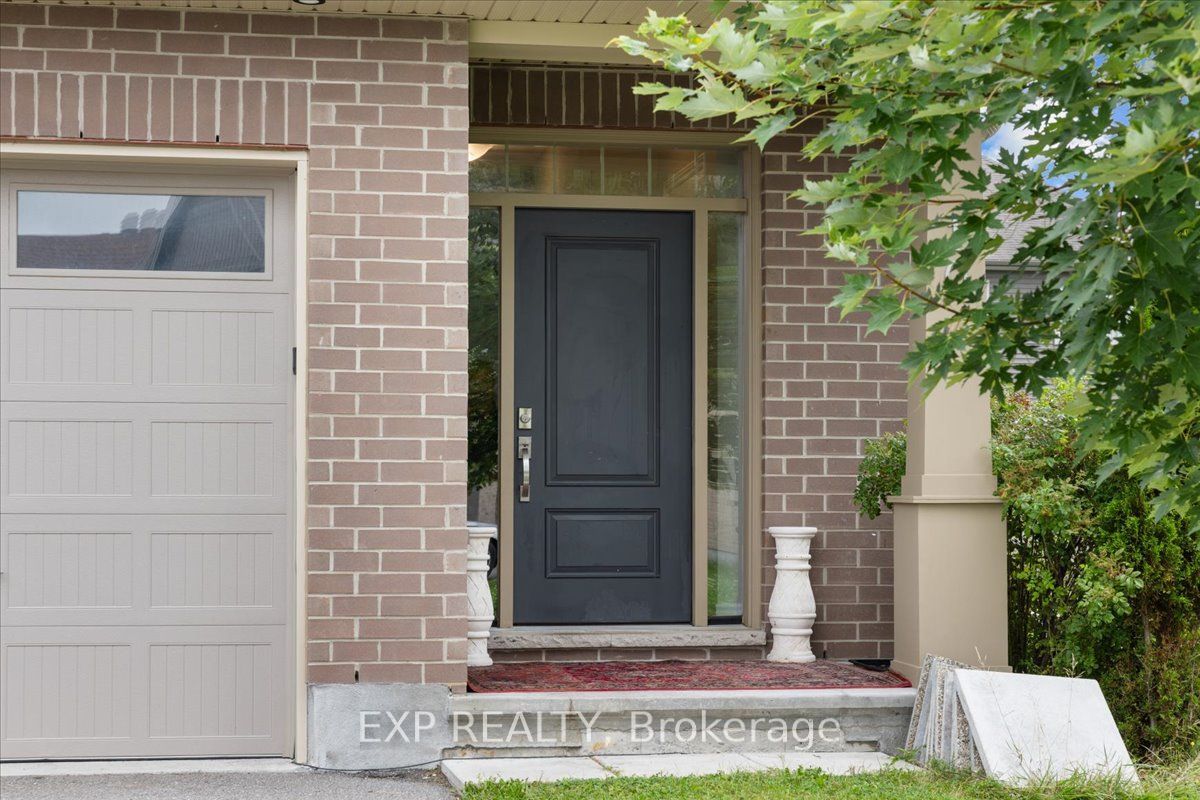 10 Duncanville Street, Russell, ON K0G 1L0 photo 2