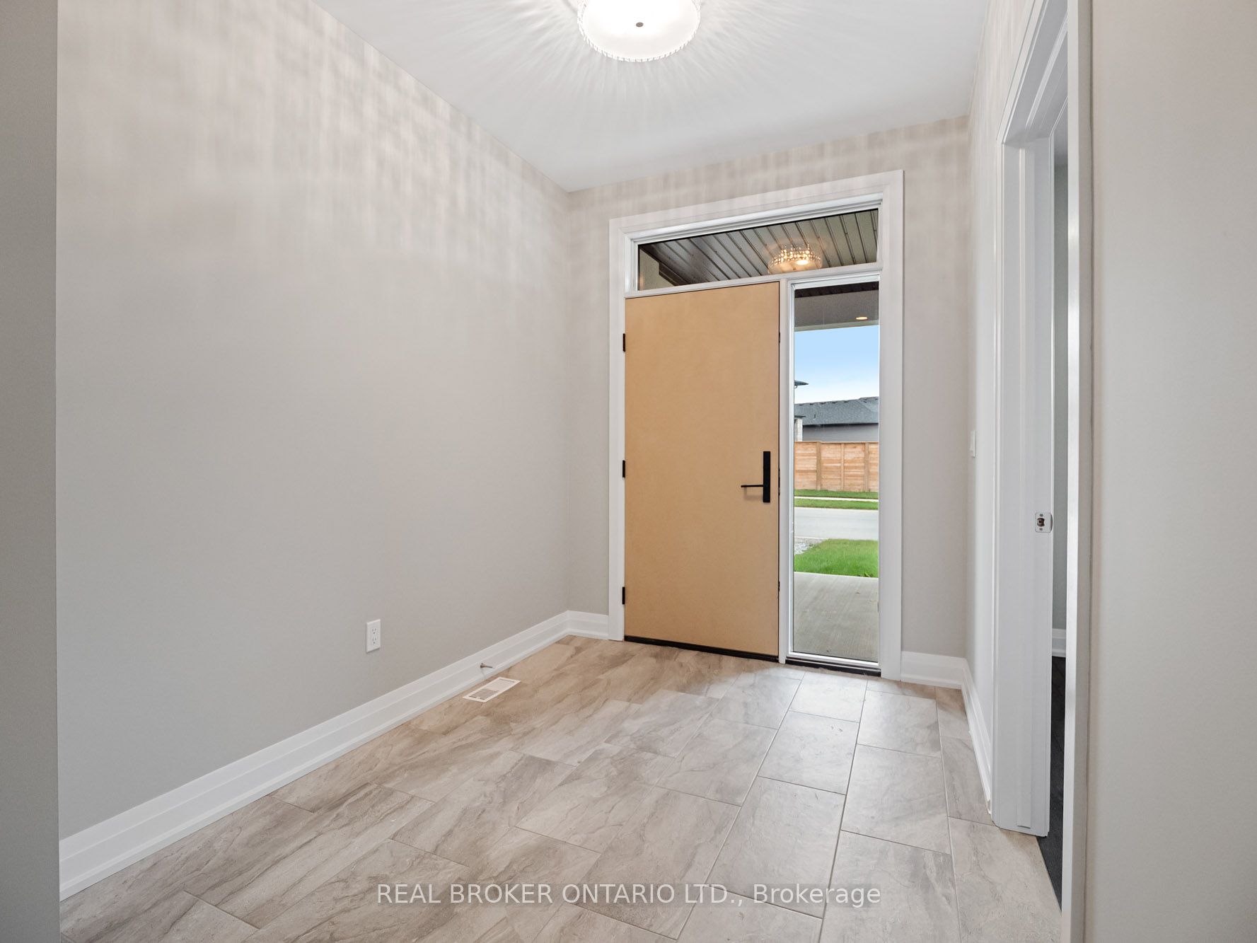 149 Willowbrook Drive, Welland, ON L3C 0G2 photo 4