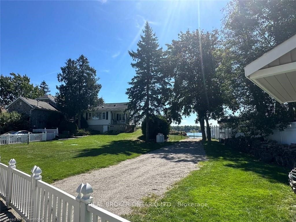 11 Lake Avenue, Puslinch, ON N3C 2V4 photo 3