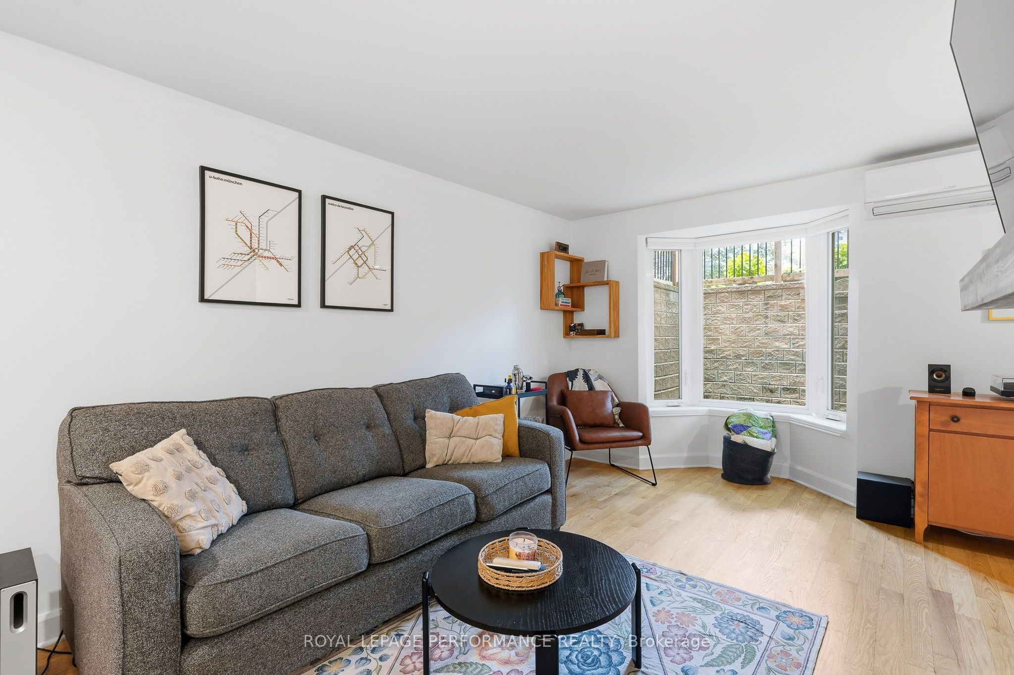 51 Spadina Avenue 1, West Centre Town, ON K1Y 2B8 photo 3
