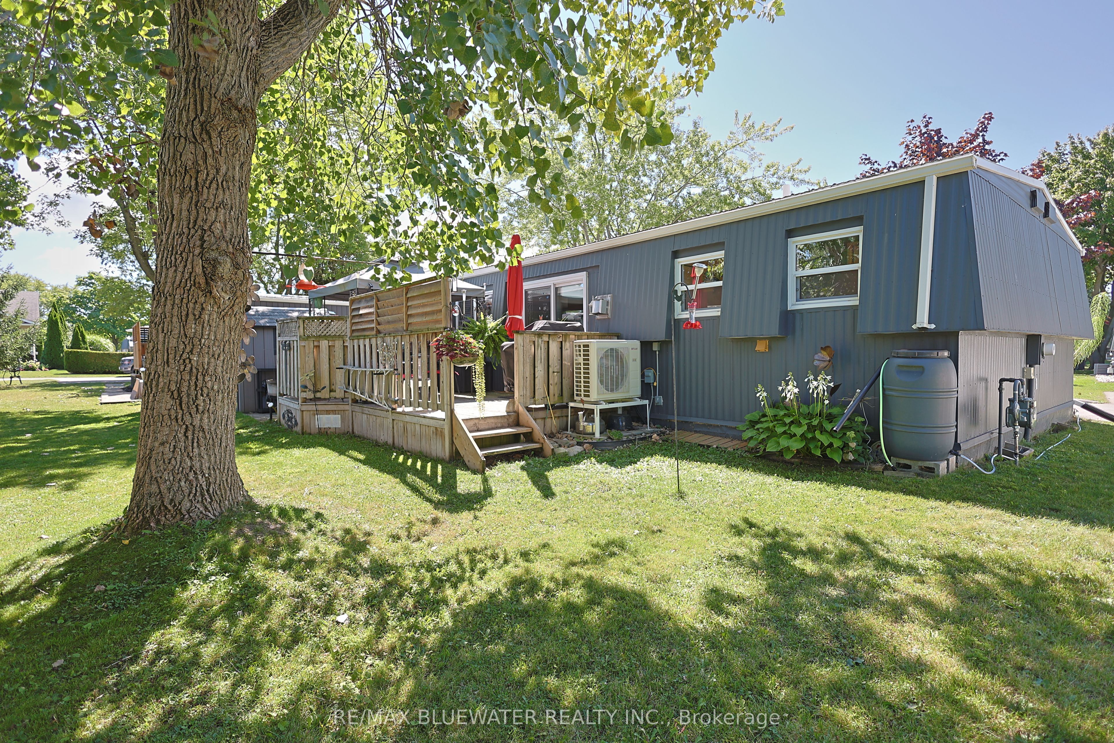 95 Shannon Boulevard, South Huron, ON N0M 1T0 photo 3