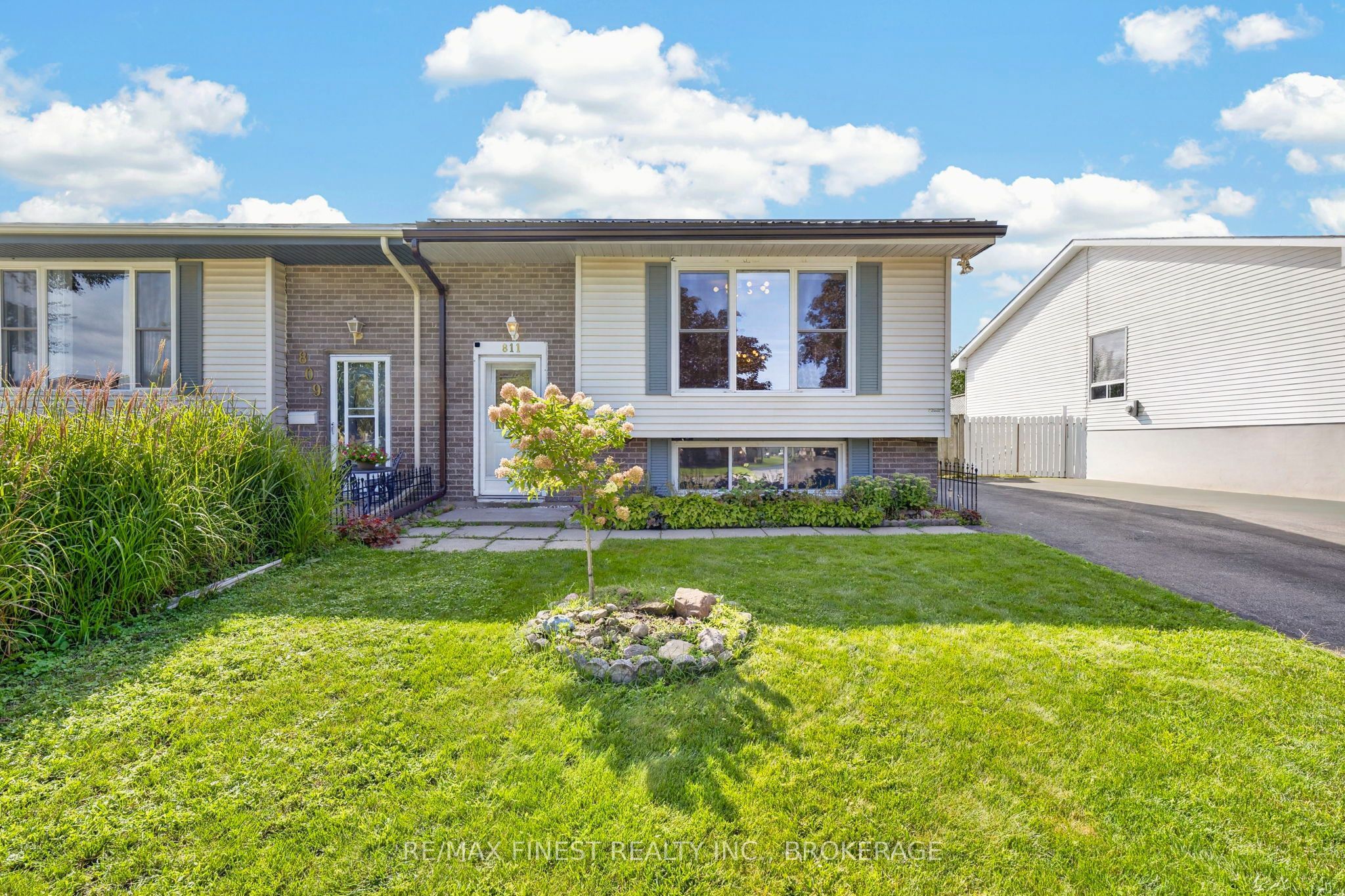 811 Cunningham Crescent, Brockville, ON K6V 6H3