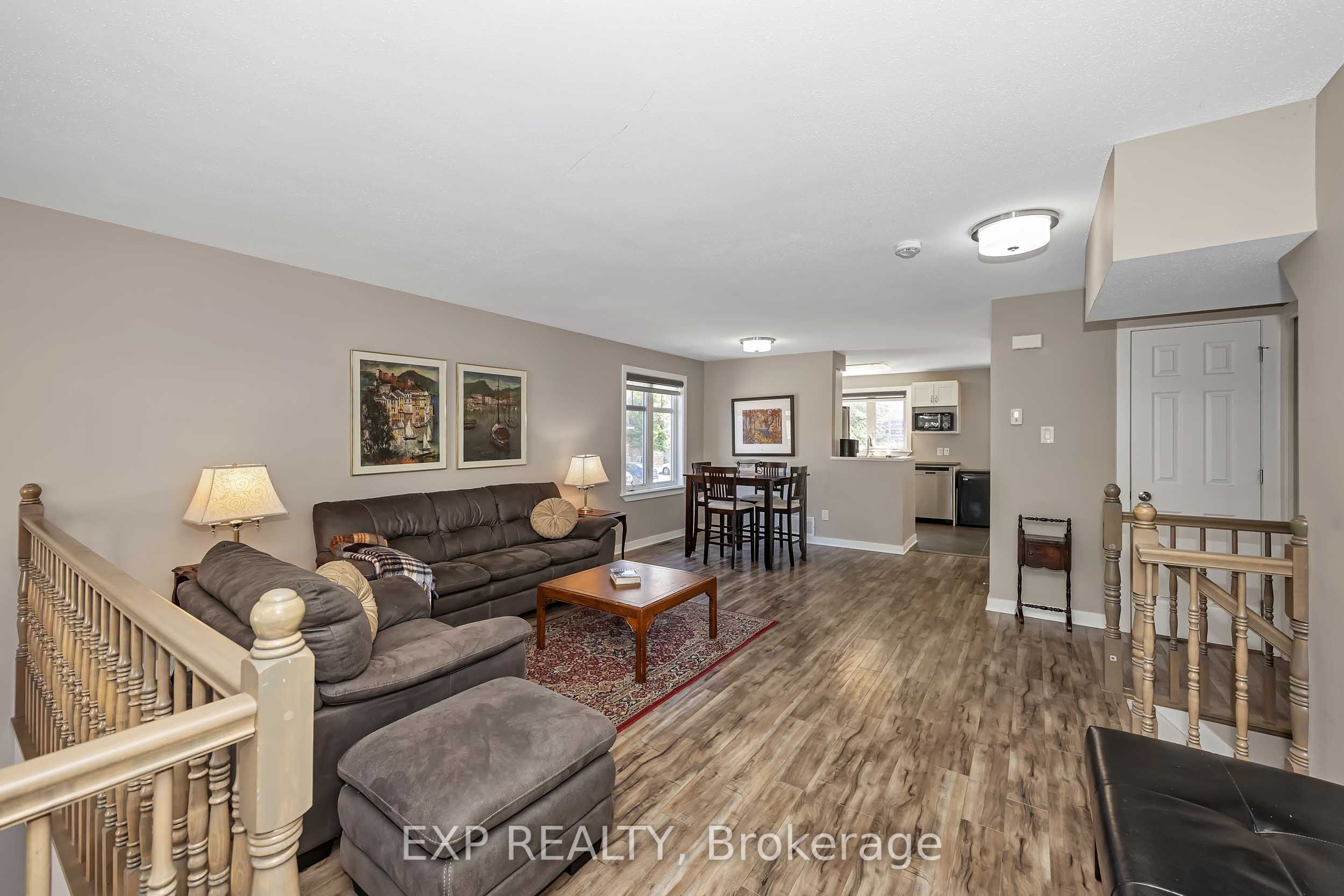 301 Elite Private 1, Barrhaven, ON K2J 0A4 photo 3