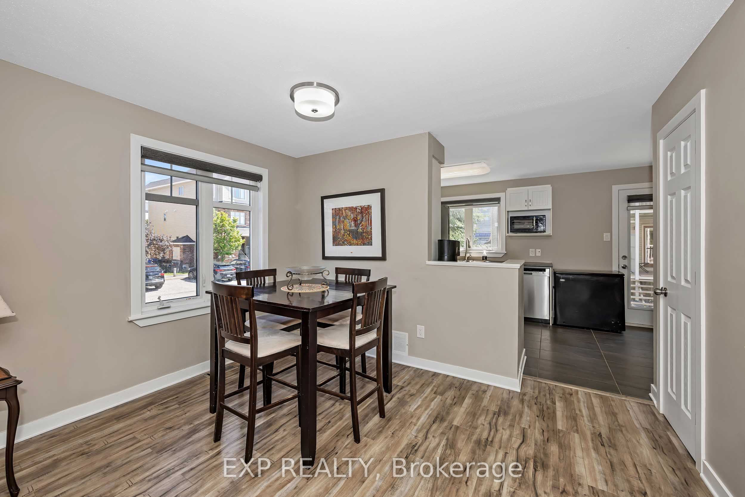 301 Elite Private 1, Barrhaven, ON K2J 0A4 photo 4