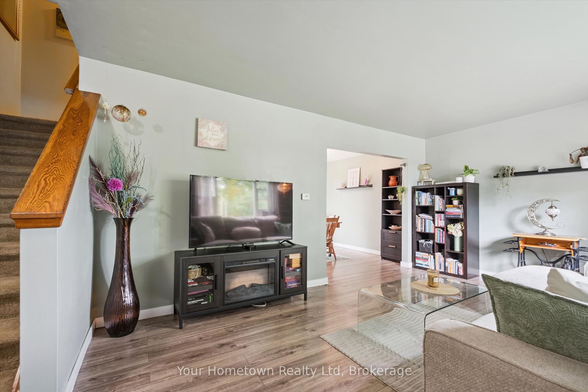 497 St Patrick Street E, Centre Wellington, ON N1M 1N1 photo 5