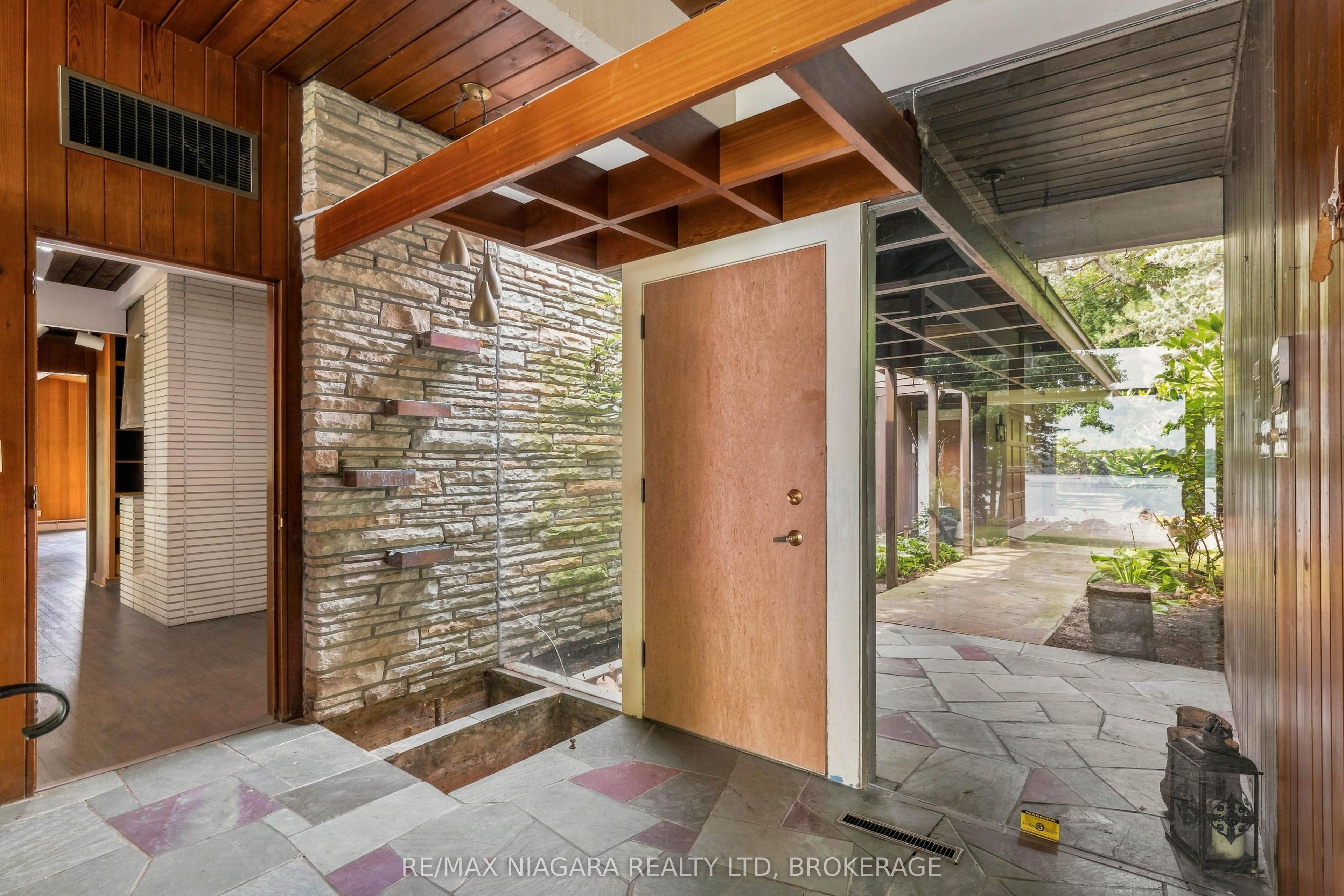 45 Port Master Drive, St. Catharines, ON L2N 6X3 photo 4
