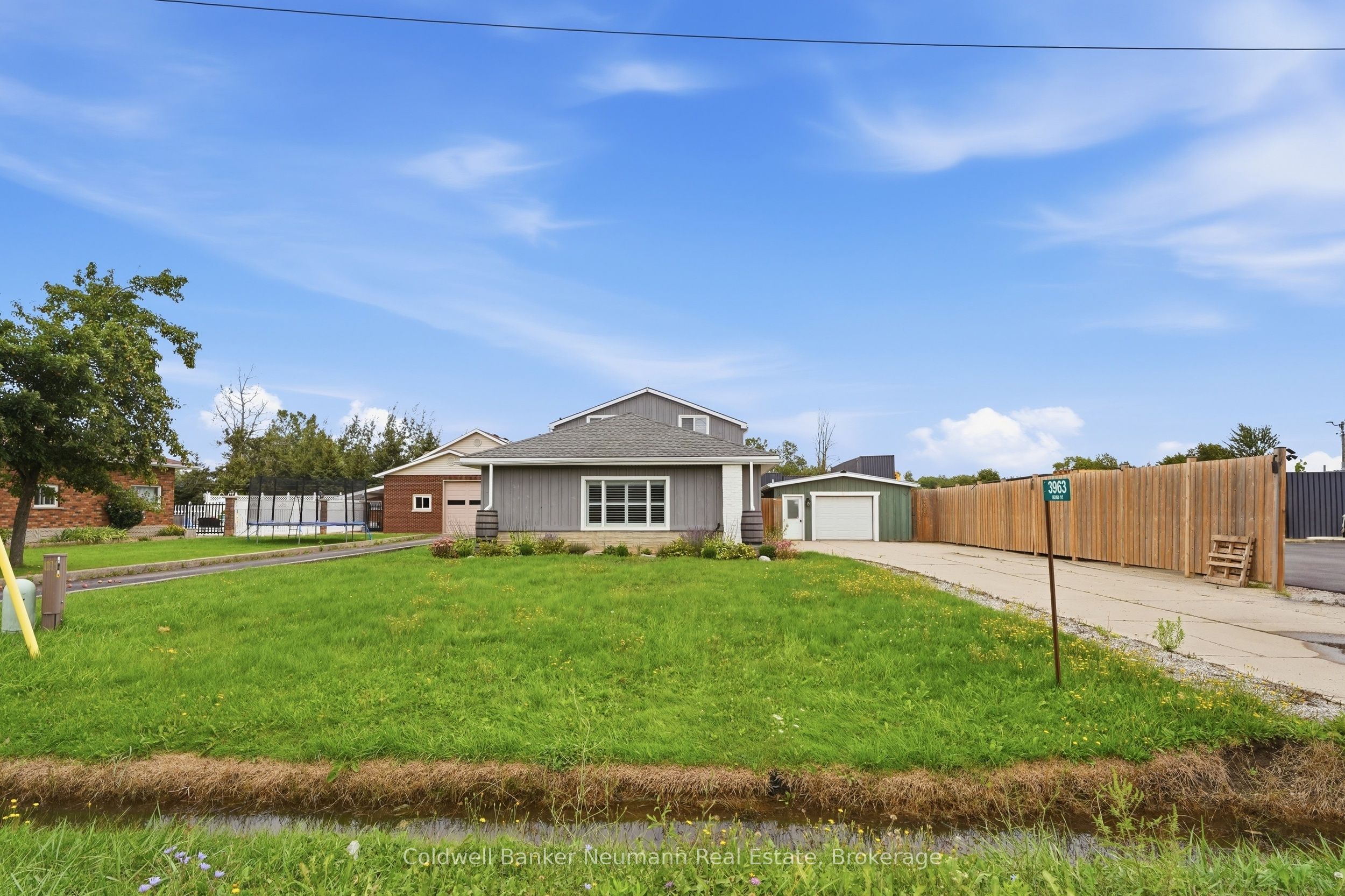 3963 Road 111, Perth East, ON N5A 6S5 photo 3