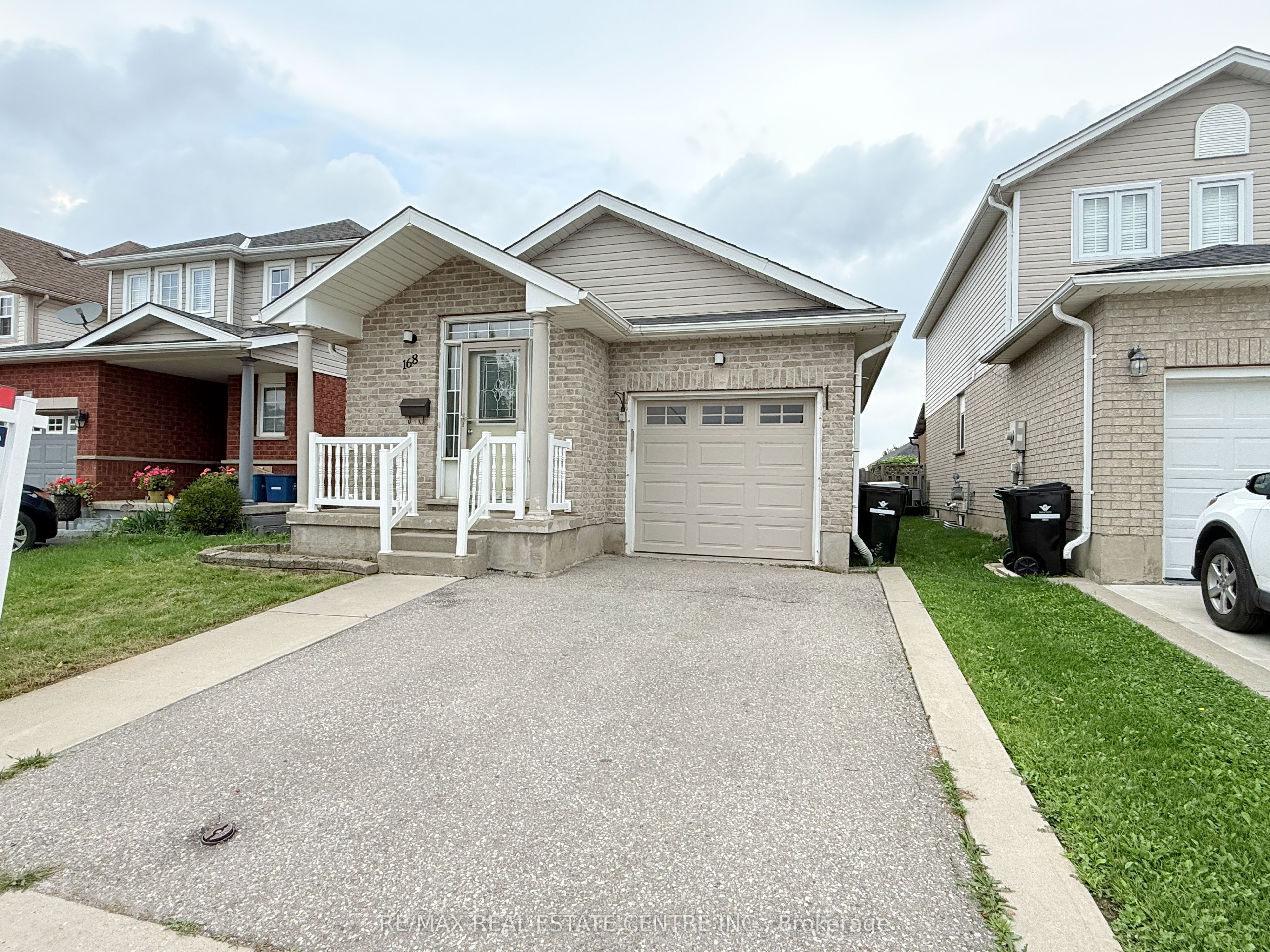 168 Copper Leaf Street, Kitchener, ON N2E 3V9 photo 3
