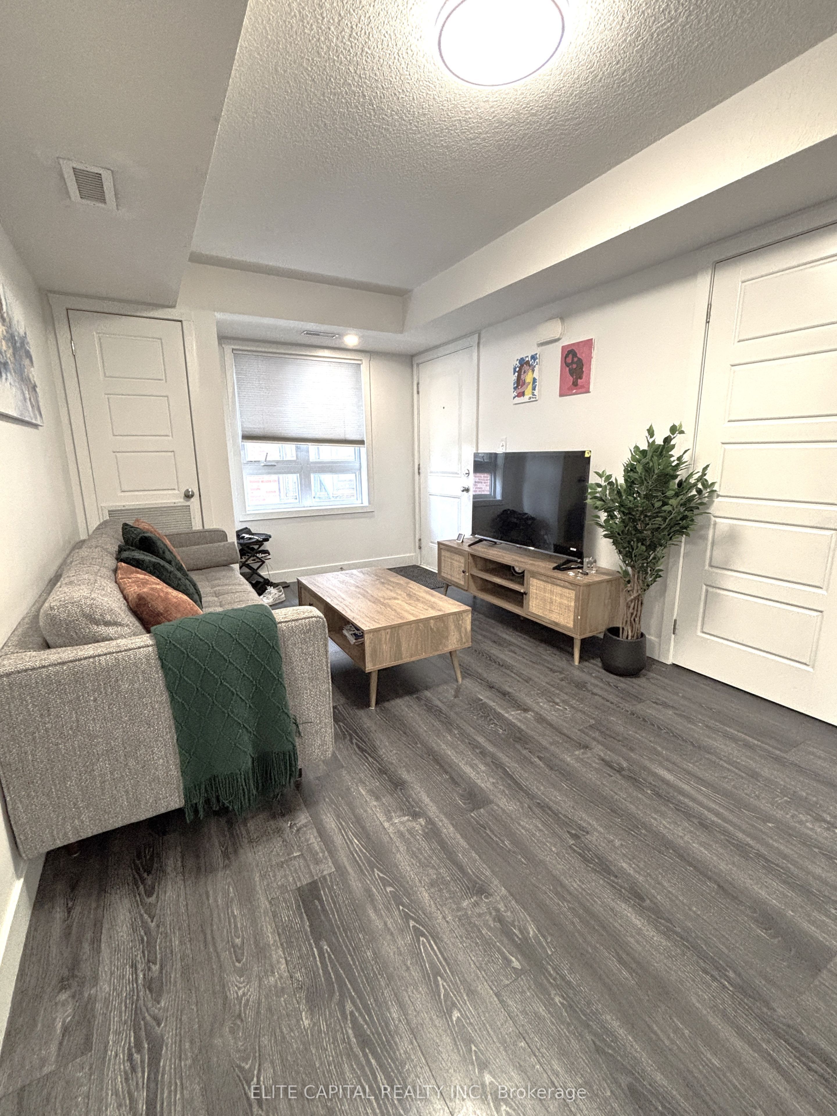 361 Lancaster Street W A6, Kitchener, ON N2H 0C1 photo 3