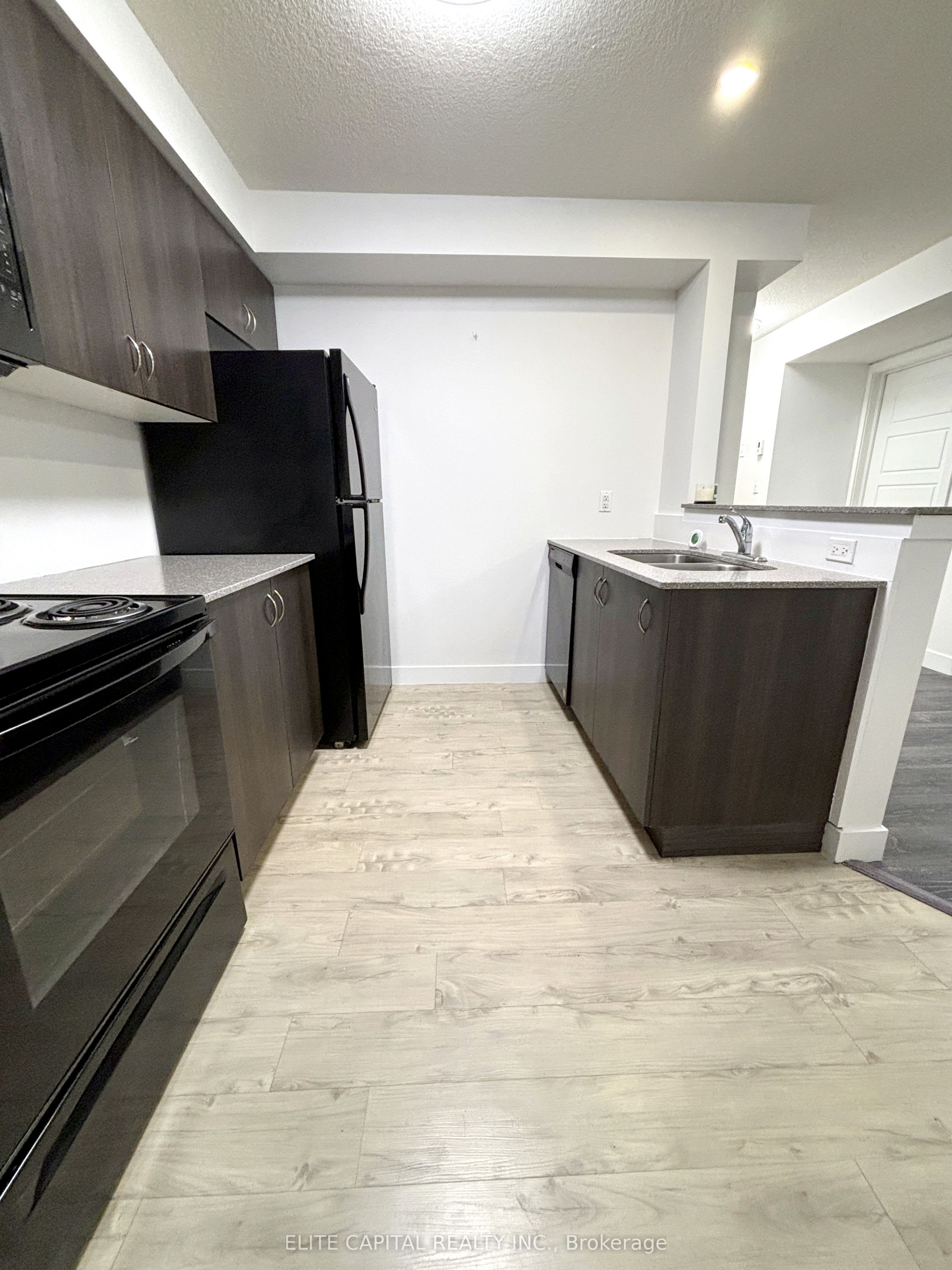 361 Lancaster Street W A6, Kitchener, ON N2H 0C1 photo 5