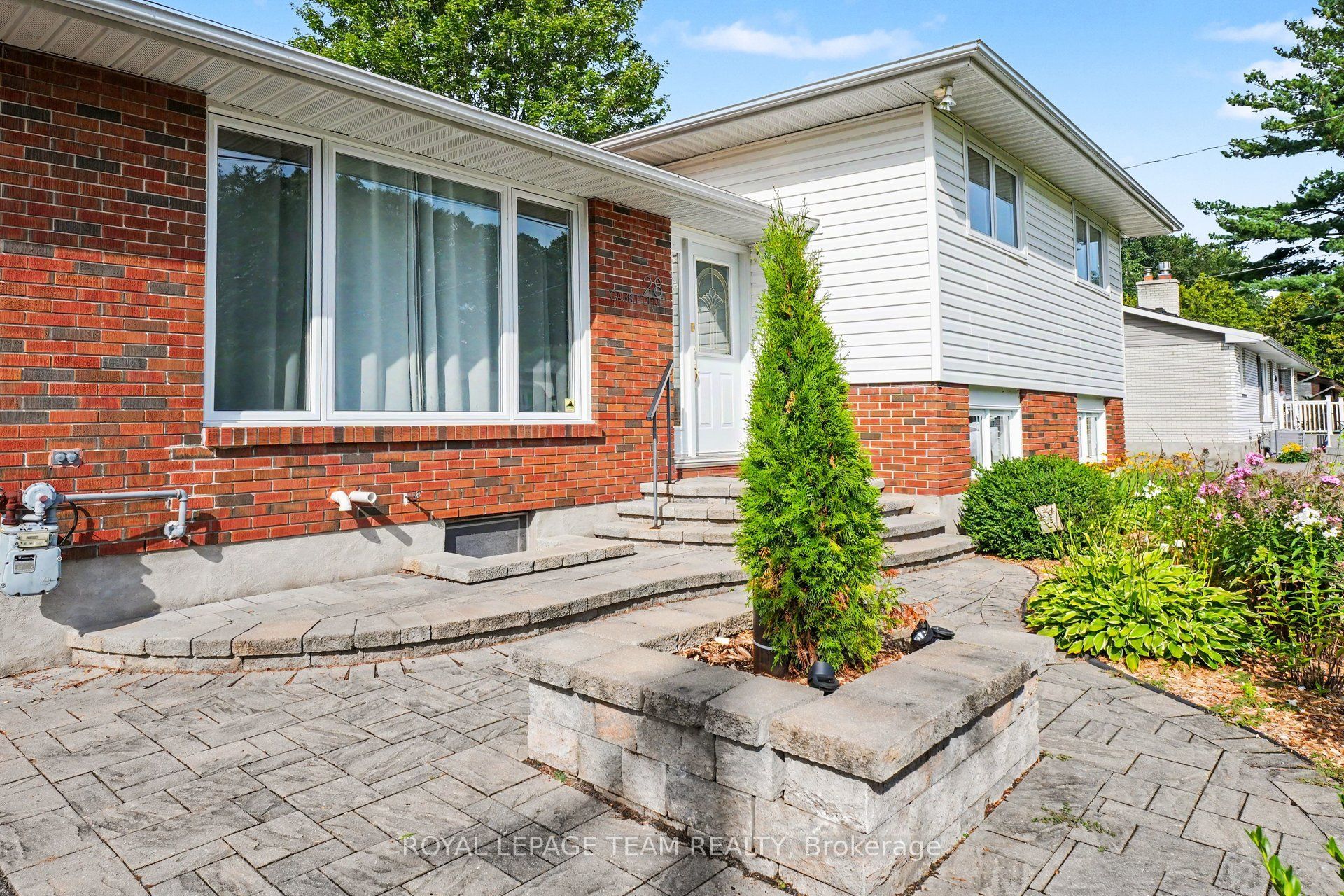 28 Gamble Drive, Stittsville - Munster - Richmond, ON K0A 2Z0 photo 5