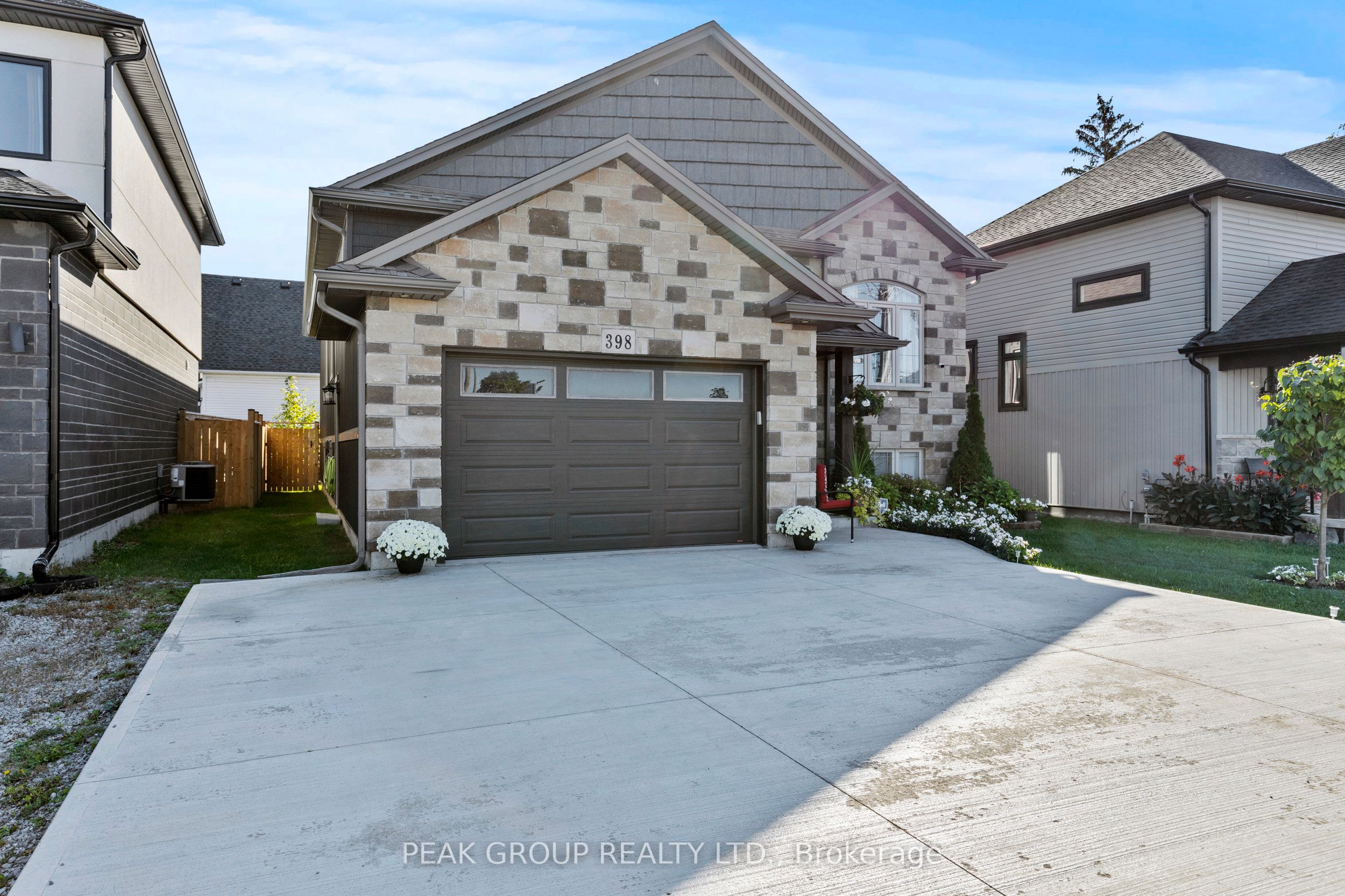 398 AQUEDUCT Street, Welland, ON L3C 0H3 photo 3