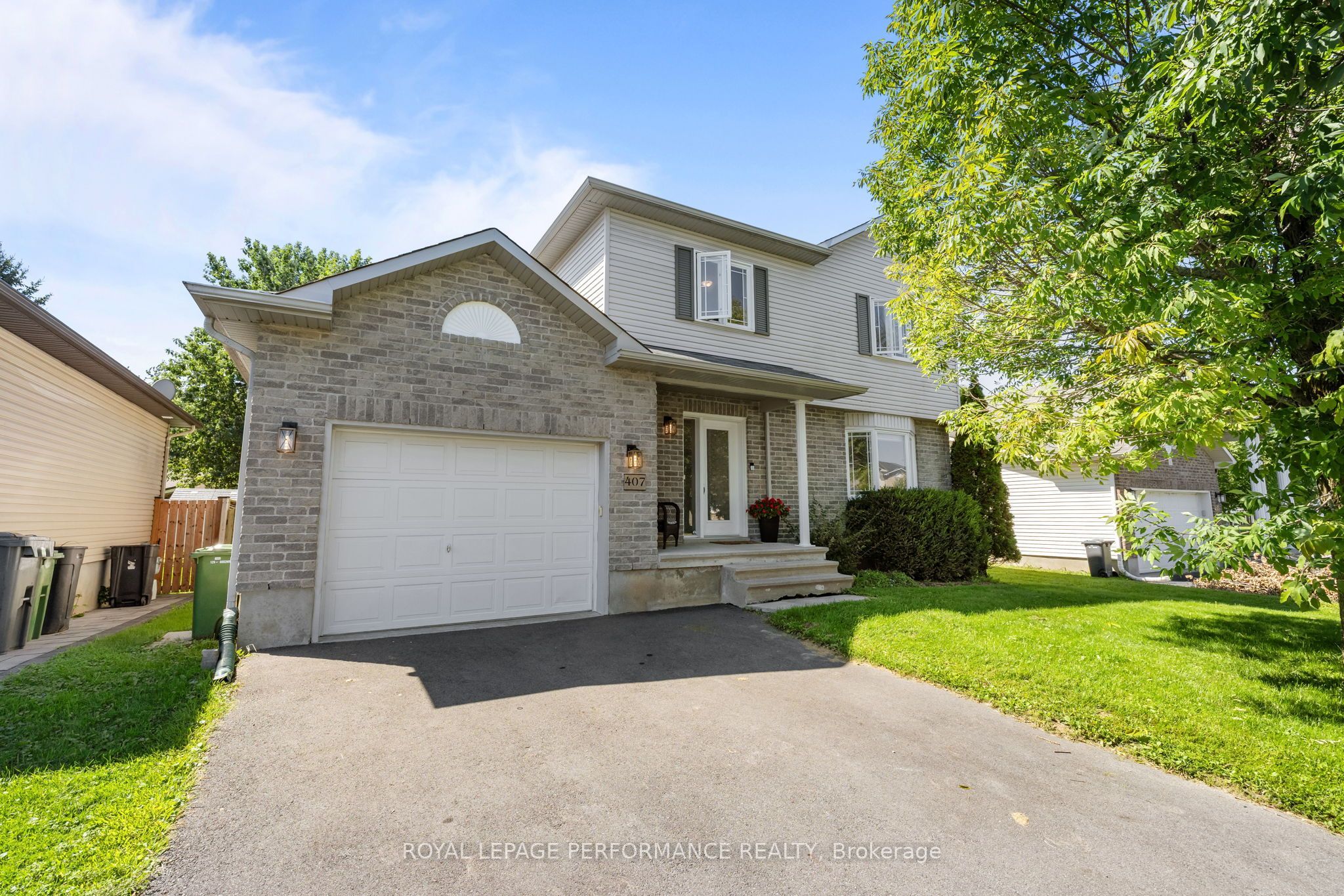407 Centenaire Street, Russell, ON K0A 1W0