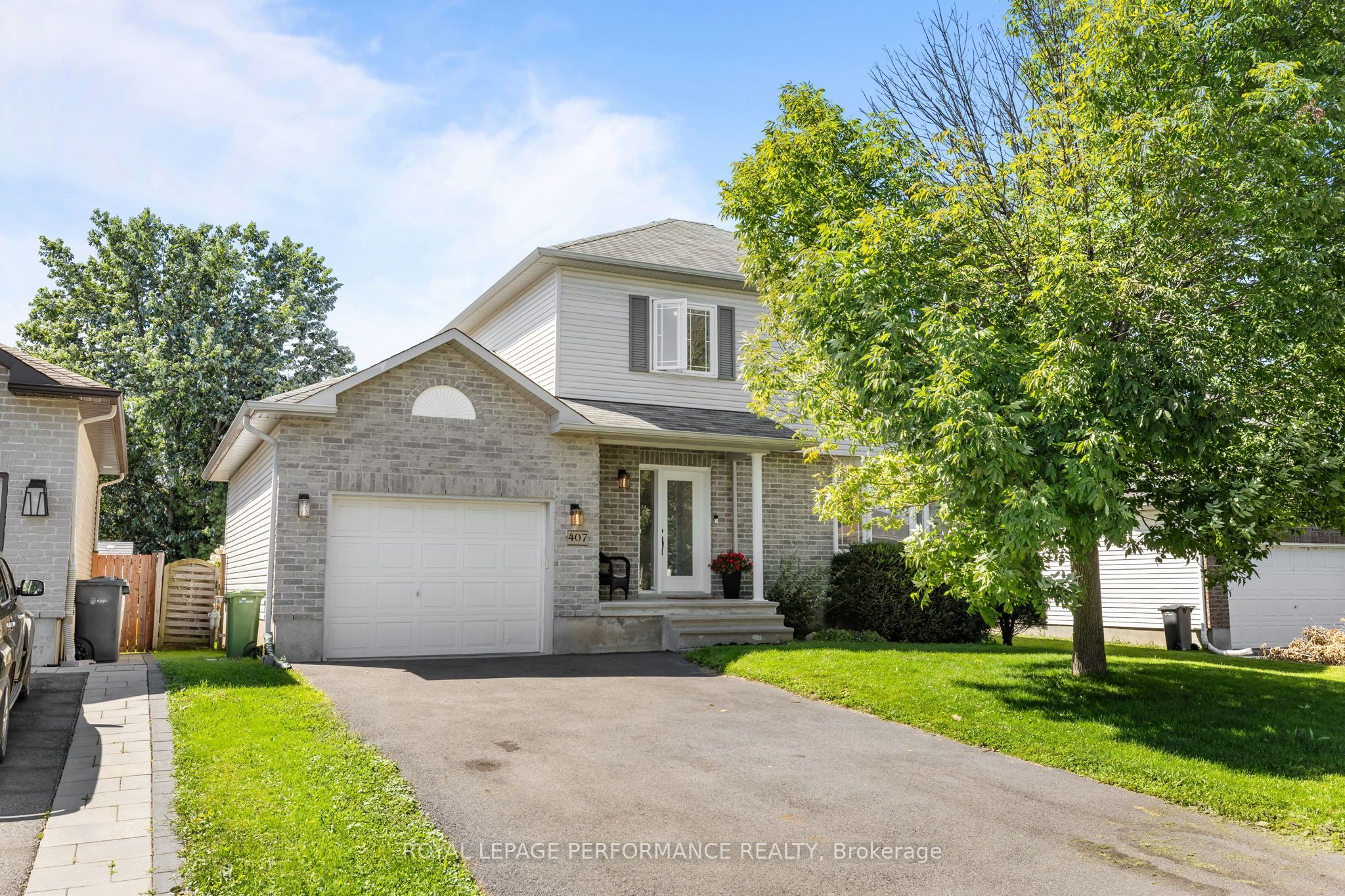 407 Centenaire Street, Russell, ON K0A 1W0 photo 2
