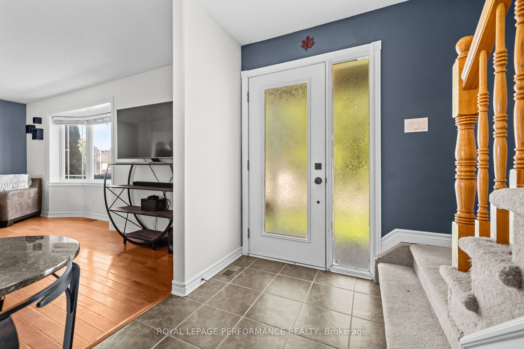407 Centenaire Street, Russell, ON K0A 1W0 photo 3