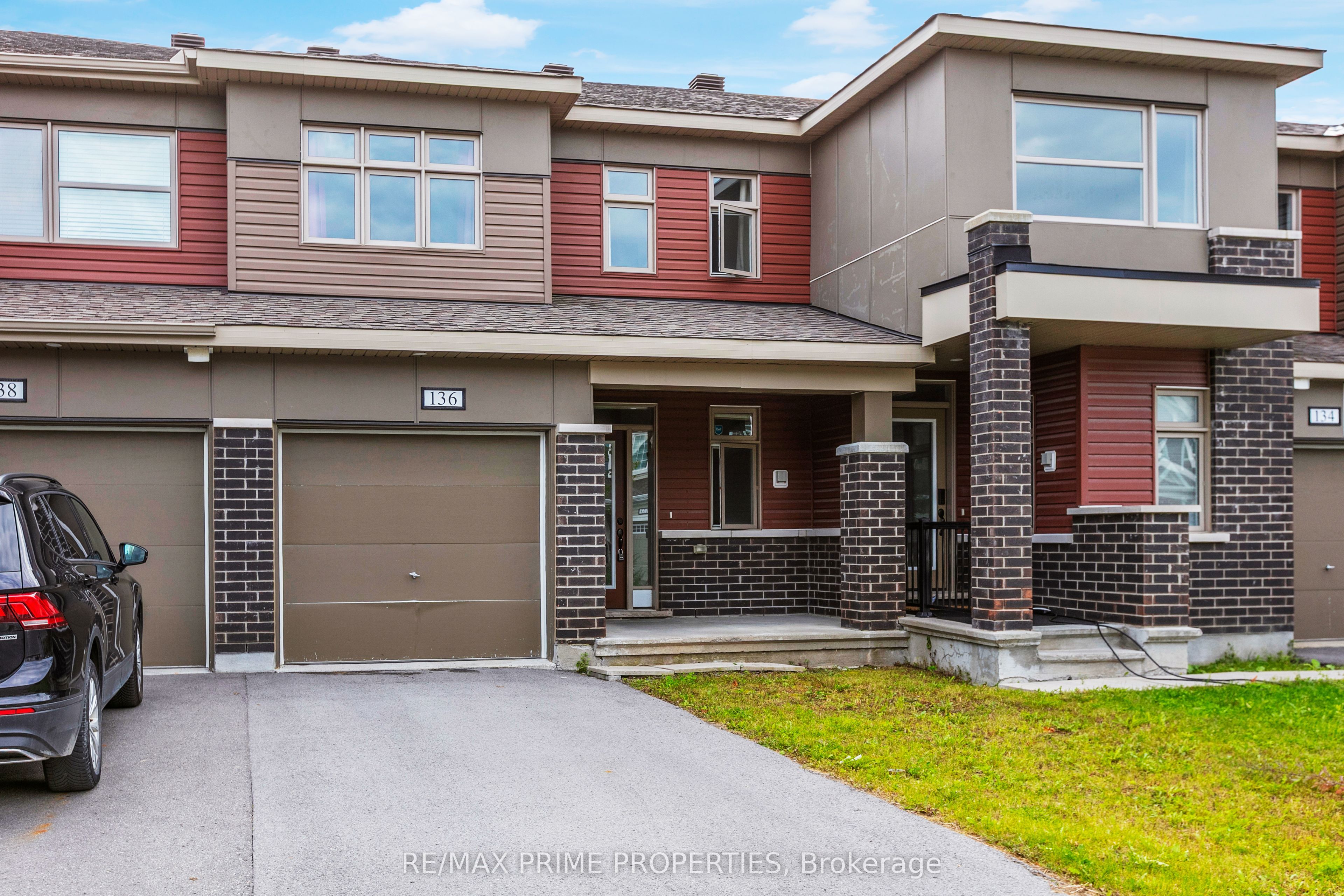136 Lanceleaf Way, Kanata, ON K2V 0J9 photo 2