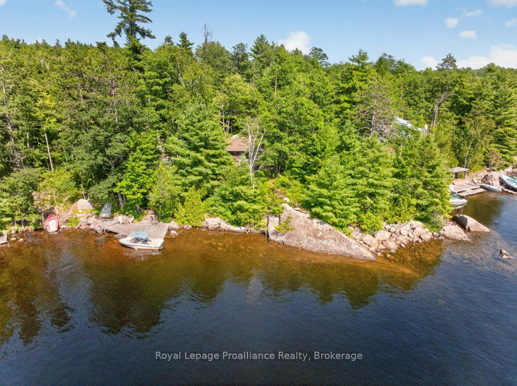 125 Mazinaw Lake Boat Access, Addington Highlands, ON K0H 1K0