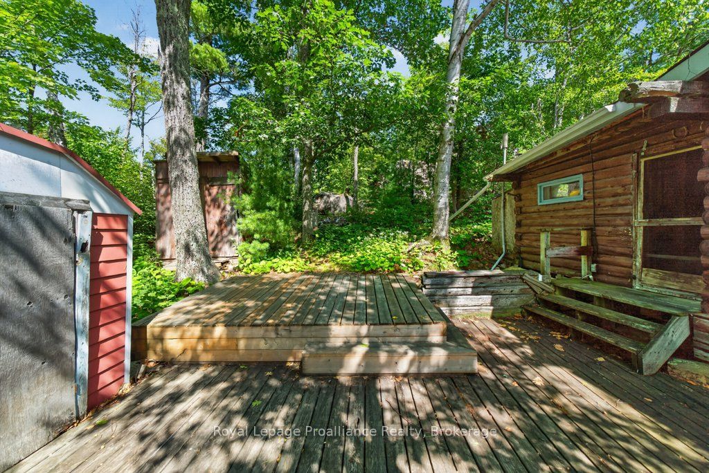 125 Mazinaw Lake Boat Access, Addington Highlands, ON K0H 1K0 photo 4