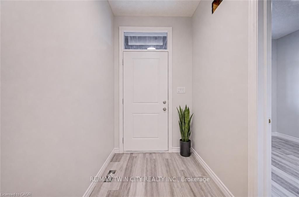 44 MAIN Street 19, East Zorra-Tavistock, ON N0J 1M0 photo 5