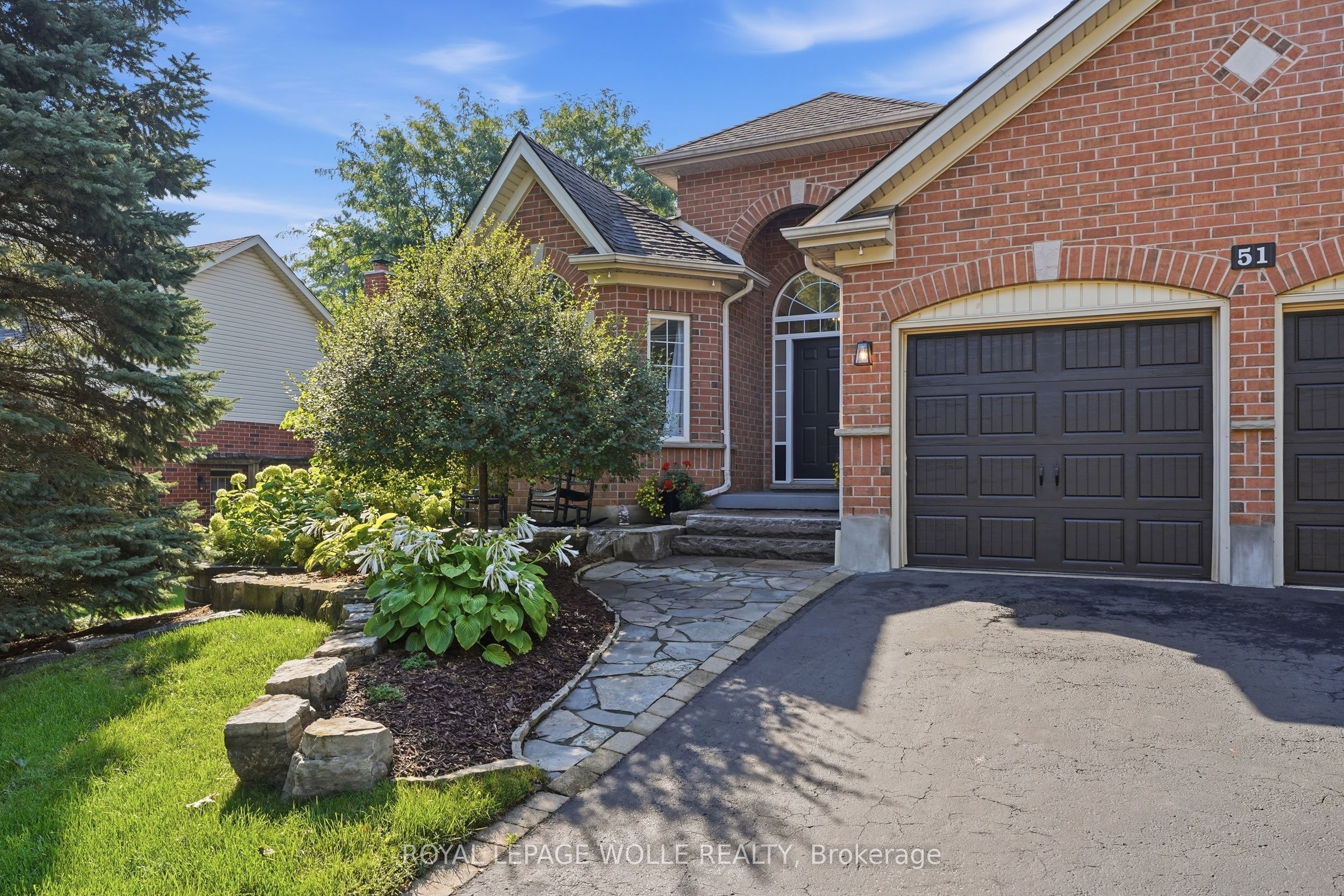 51 Autumn Ridge Trail, Kitchener, ON N2P 2J6 photo 4