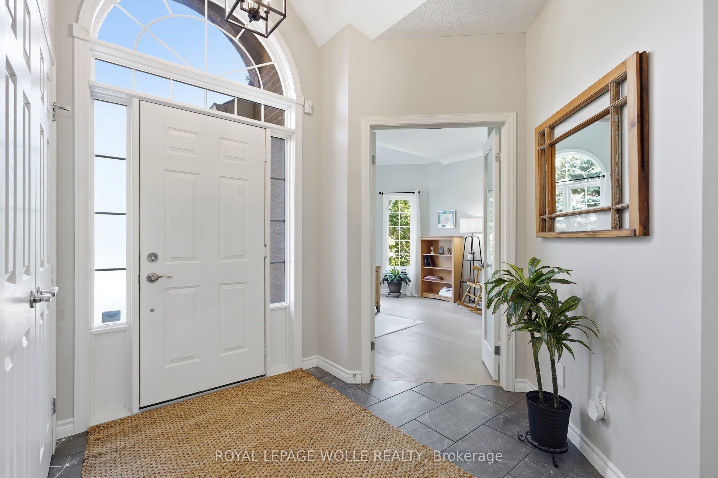 51 Autumn Ridge Trail, Kitchener, ON N2P 2J6 photo 5