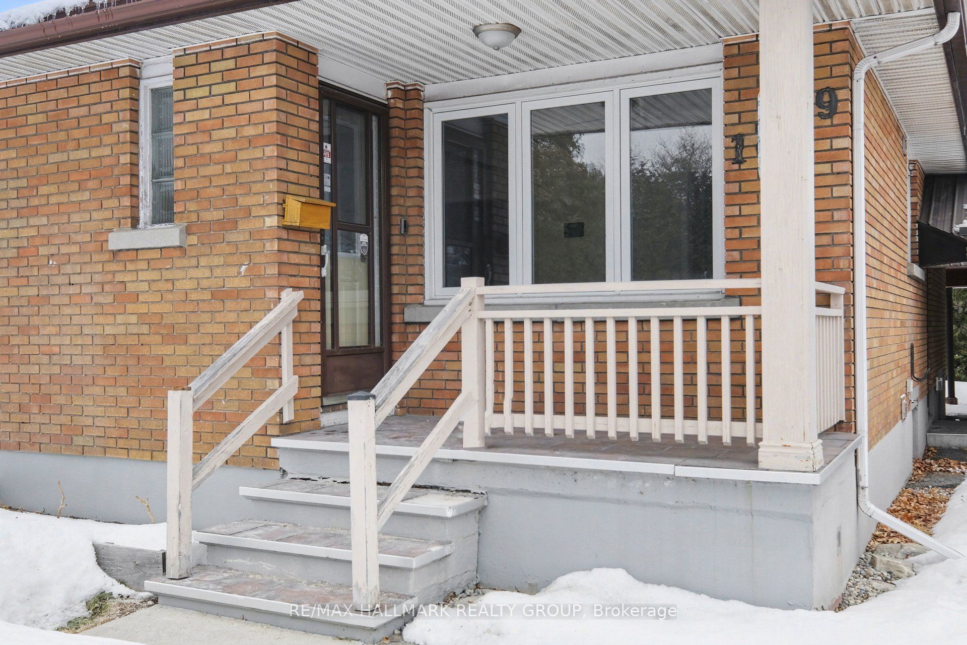 1299 Evans Boulevard, Alta Vista and Area, ON K1H 7T8 photo 3