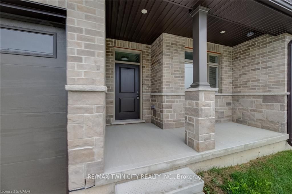 48 MAIN Street E, East Zorra-Tavistock, ON N0J 1M0 photo 5