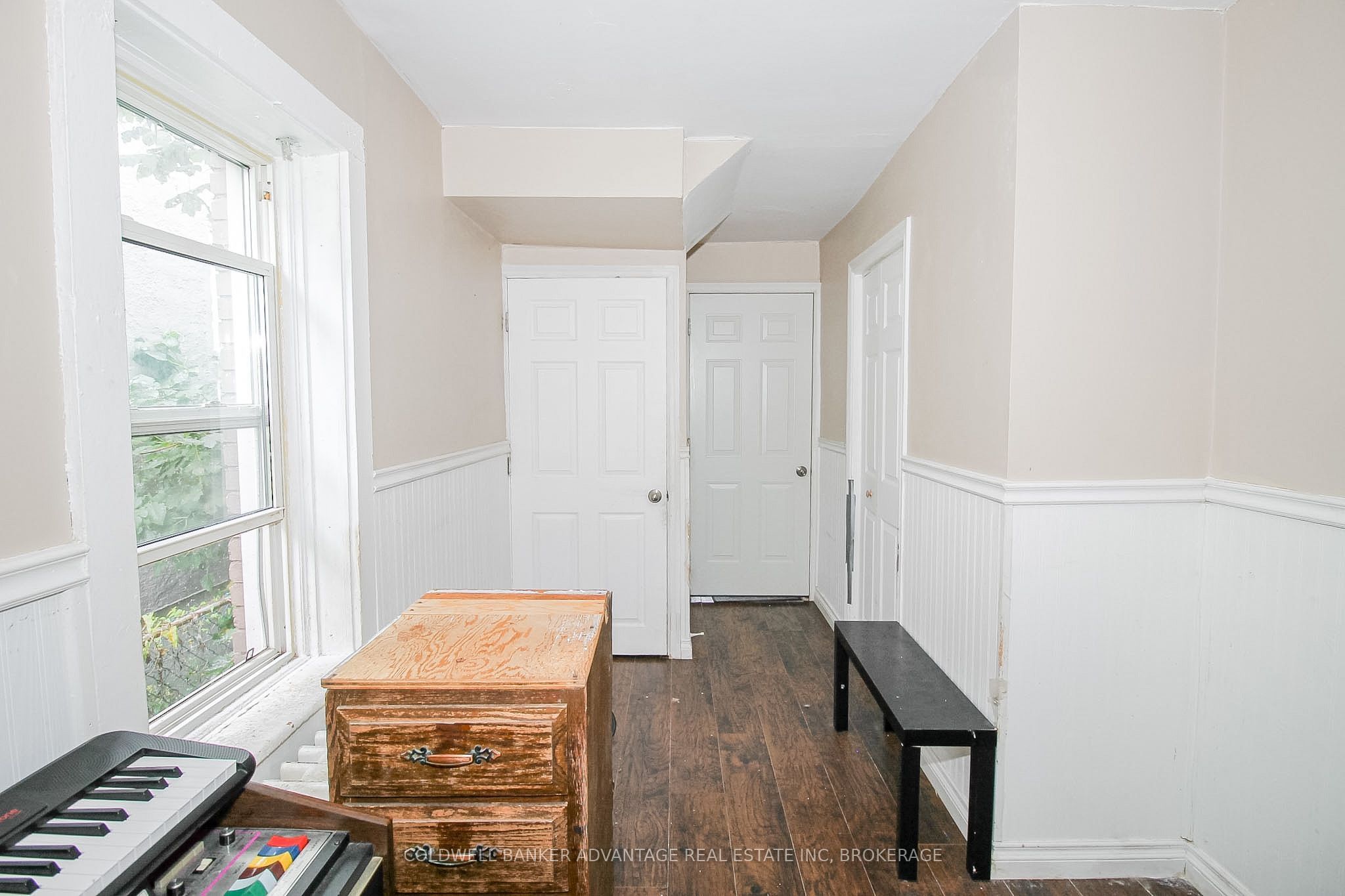305 Burgar Street, Welland, ON L3B 2T5 photo 3
