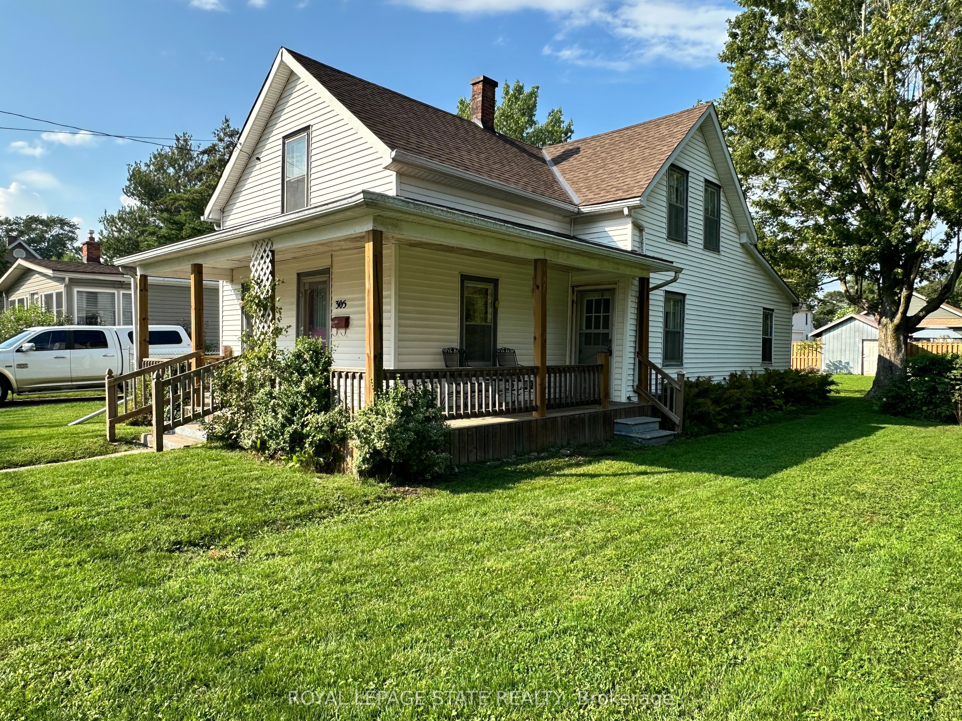 305 North Cayuga Street W, Haldimand, ON N1A 1P4 photo 2