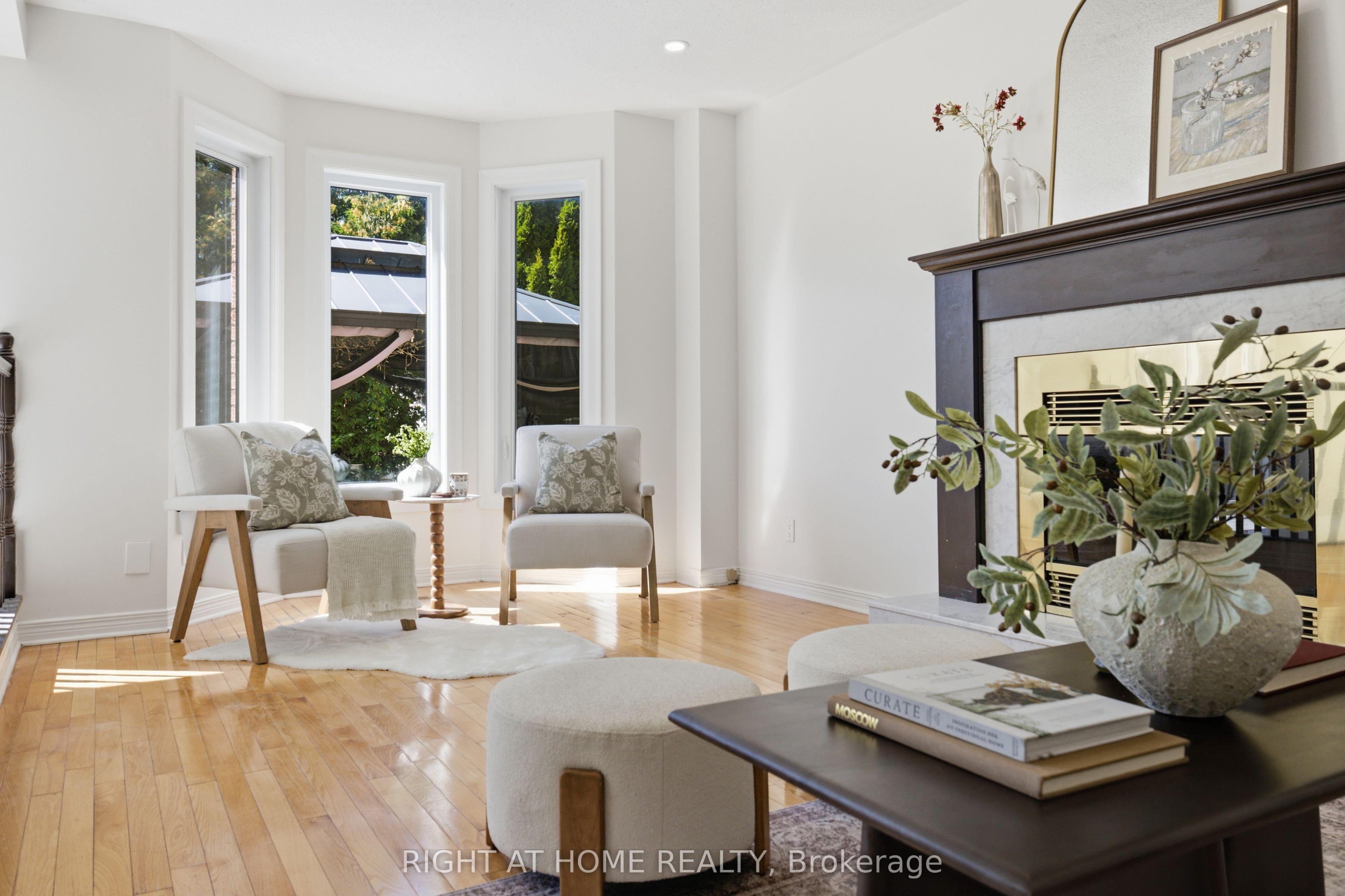 34 Cellini Court, Hunt Club - South Keys and Area, ON K1G 5K3 photo 3
