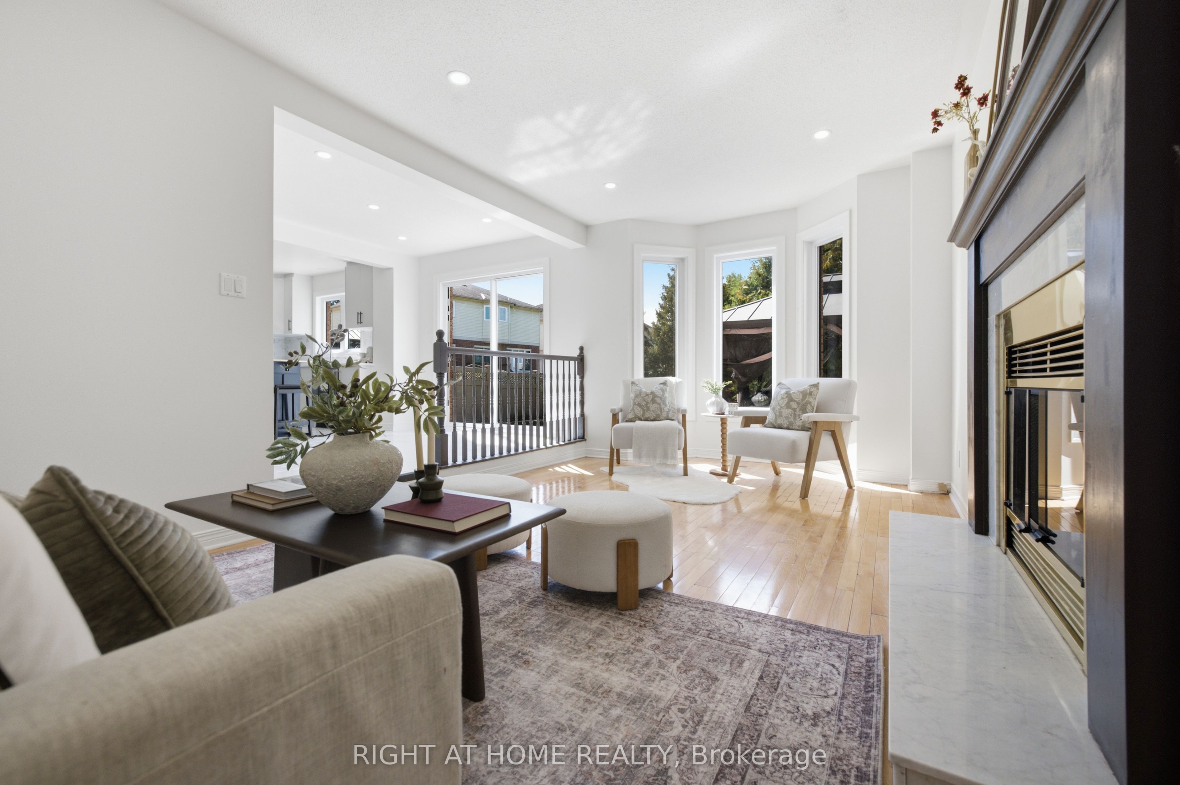 34 Cellini Court, Hunt Club - South Keys and Area, ON K1G 5K3 photo 4