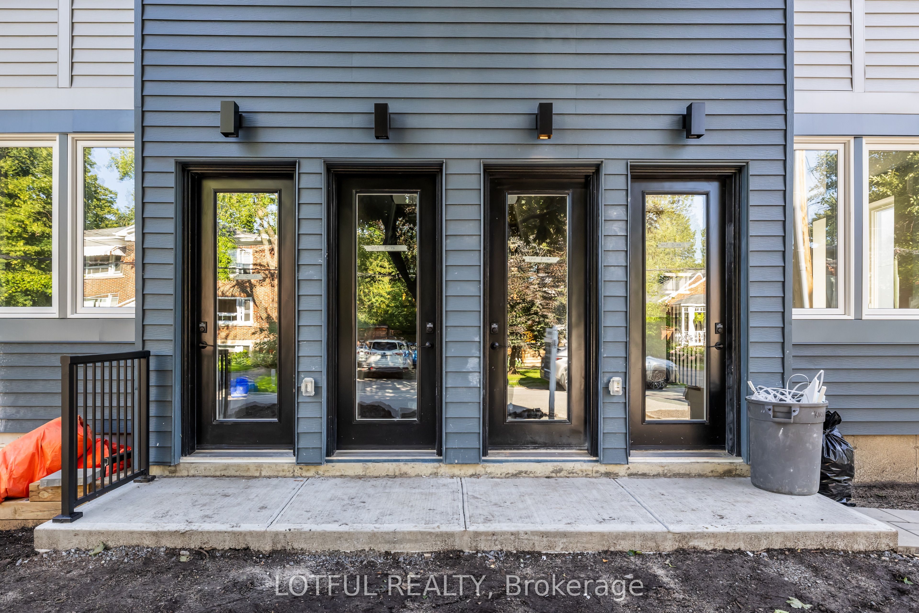 516 Tweedsmuir Avenue B, Westboro - Hampton Park, ON K1Z 5N9 photo 3