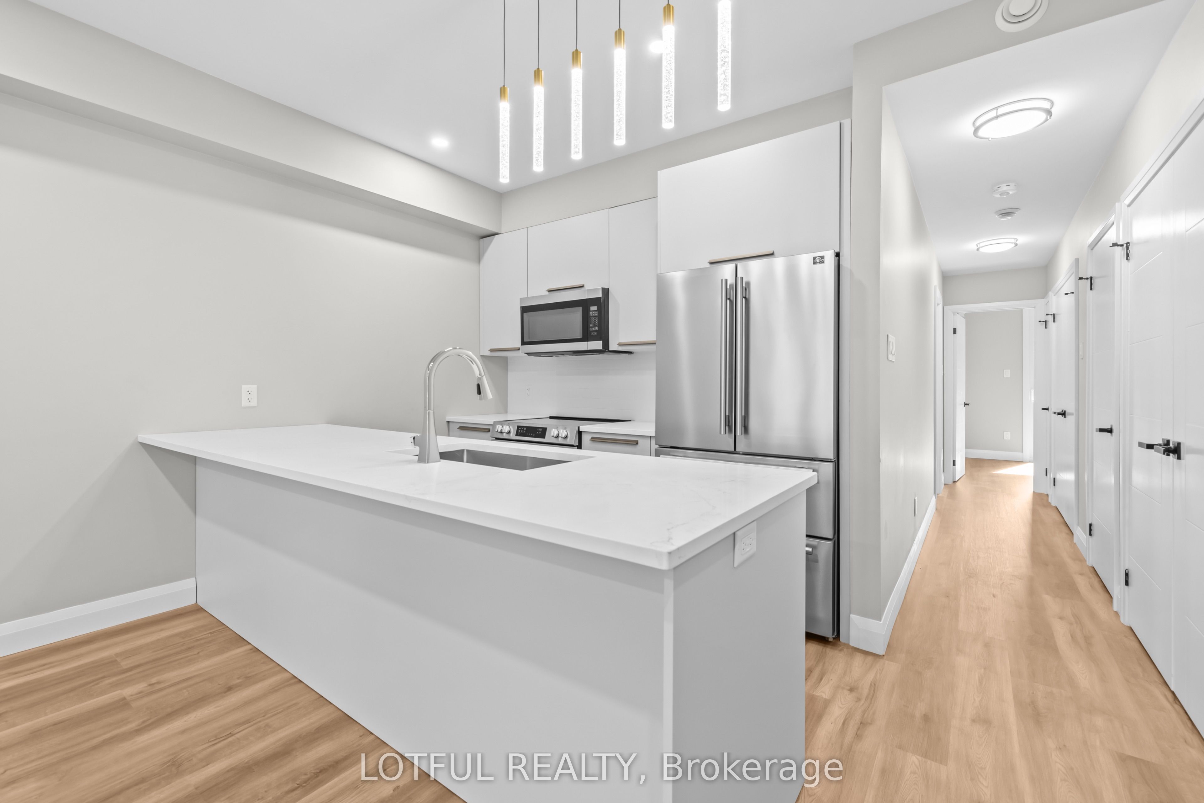 516 Tweedsmuir Avenue B, Westboro - Hampton Park, ON K1Z 5N9 photo 4