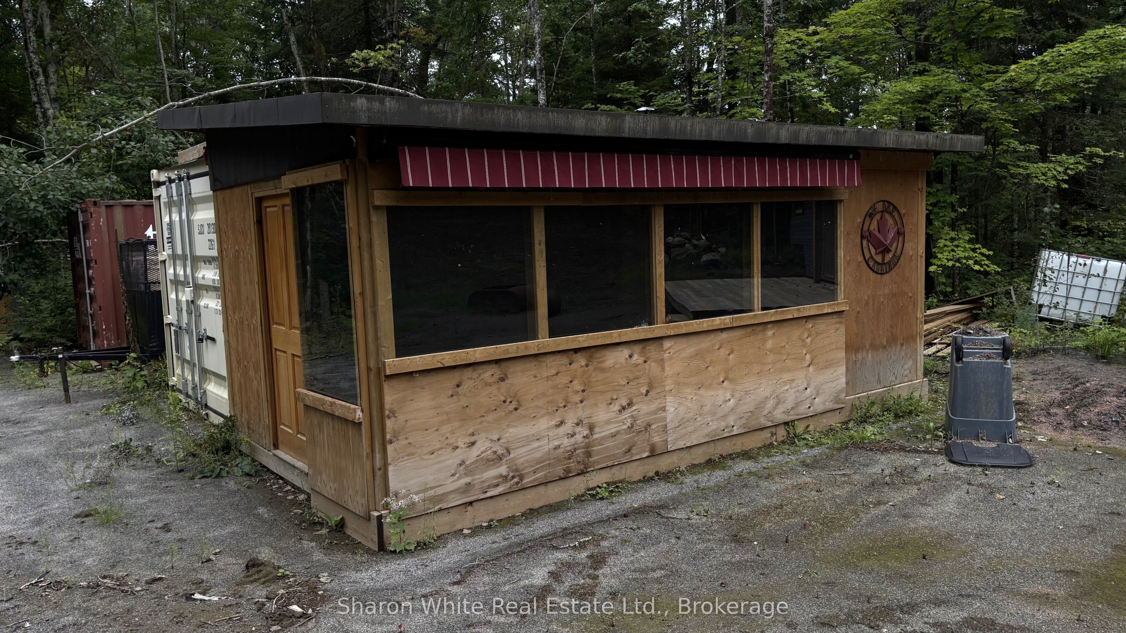 204 Grant Road S, Hastings Highlands, ON K0L 2S0 photo 2